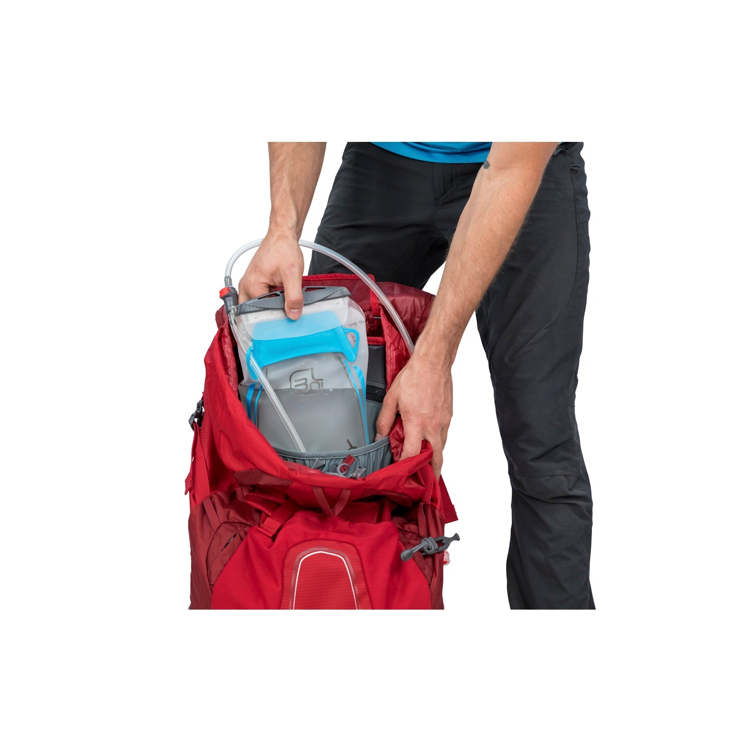 Osprey Atmos AG 65 Backpack with Raincover - Medium - Men's Backpacking (SA)