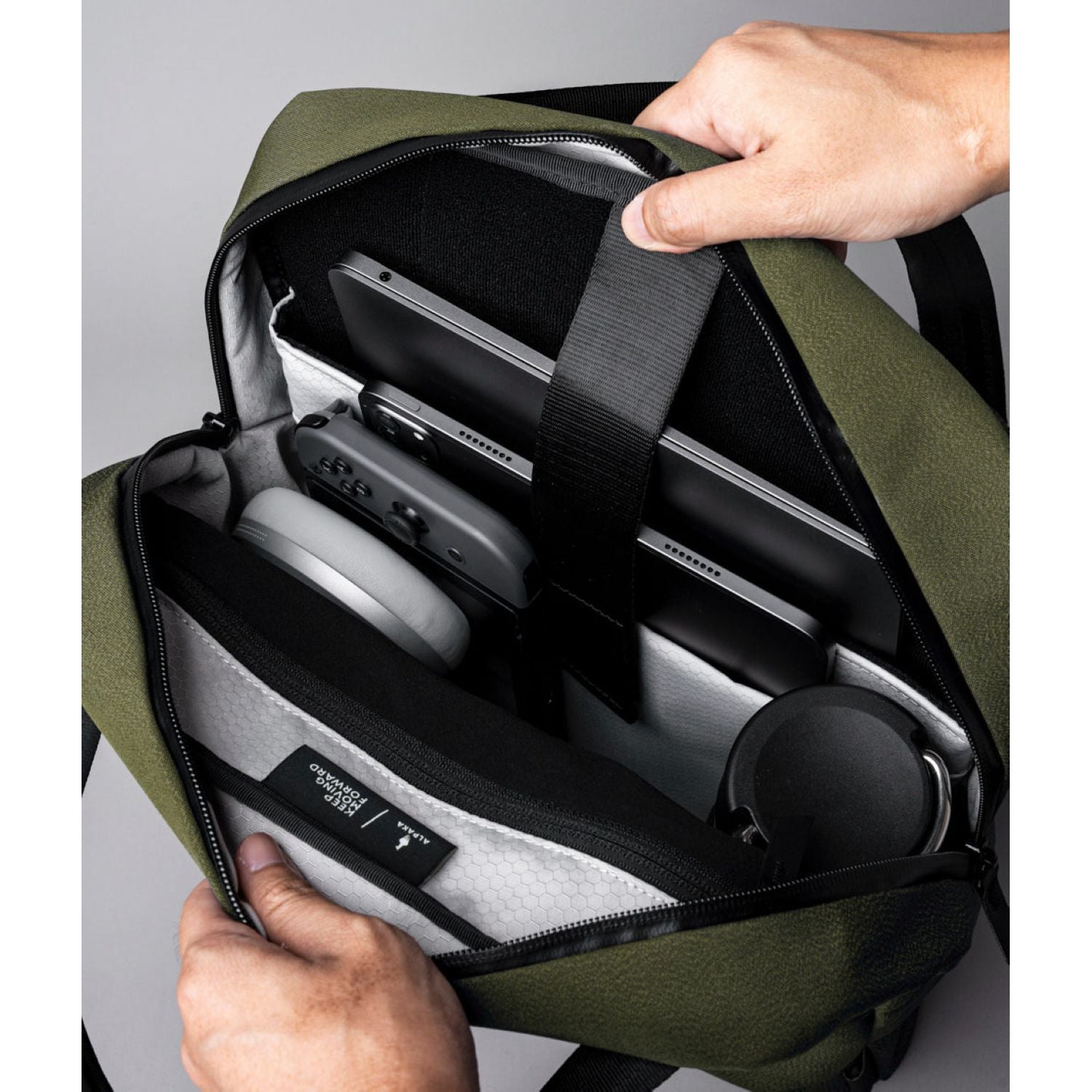 ALPAKA Bravo Tote Pack (SA)