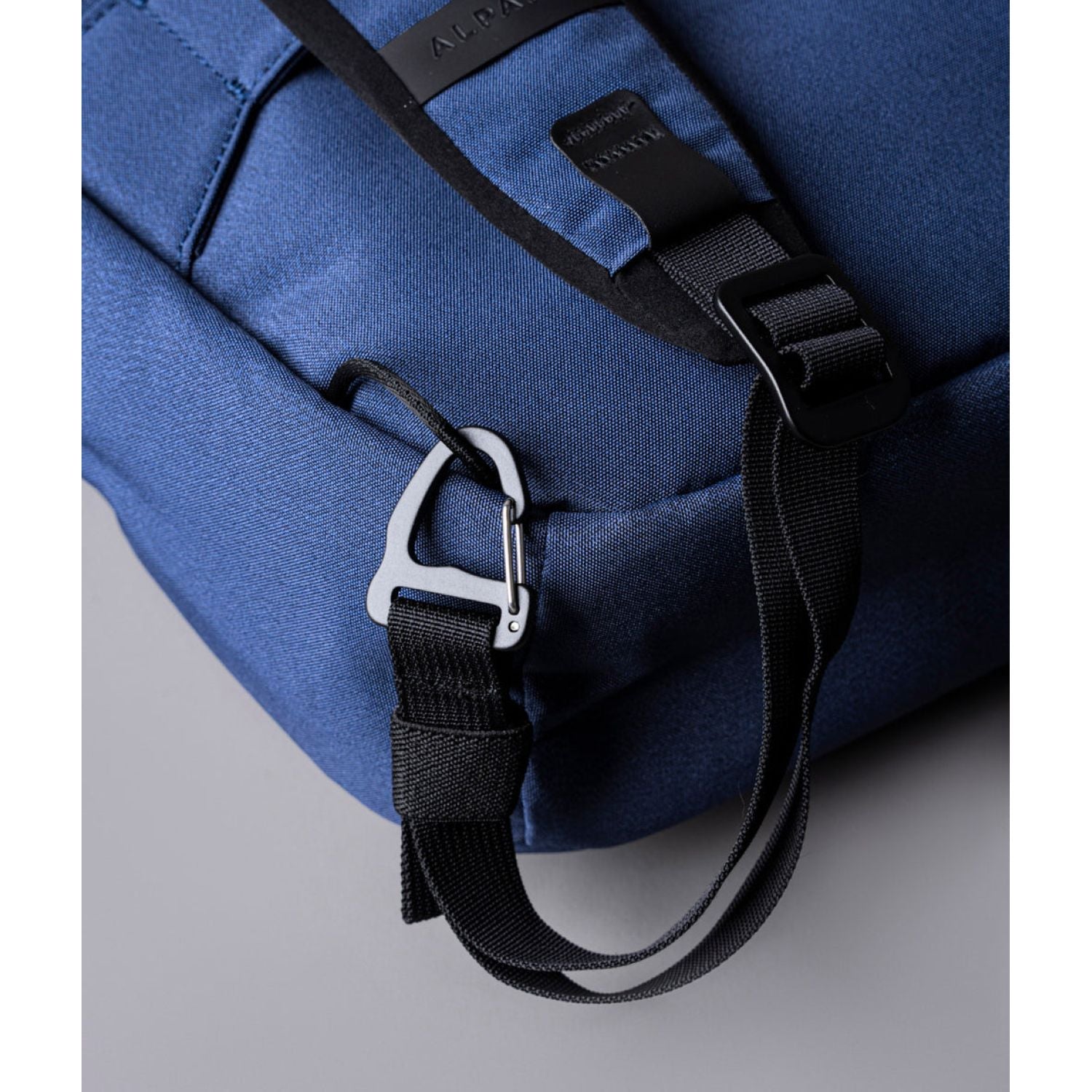 ALPAKA Bravo Tote Pack