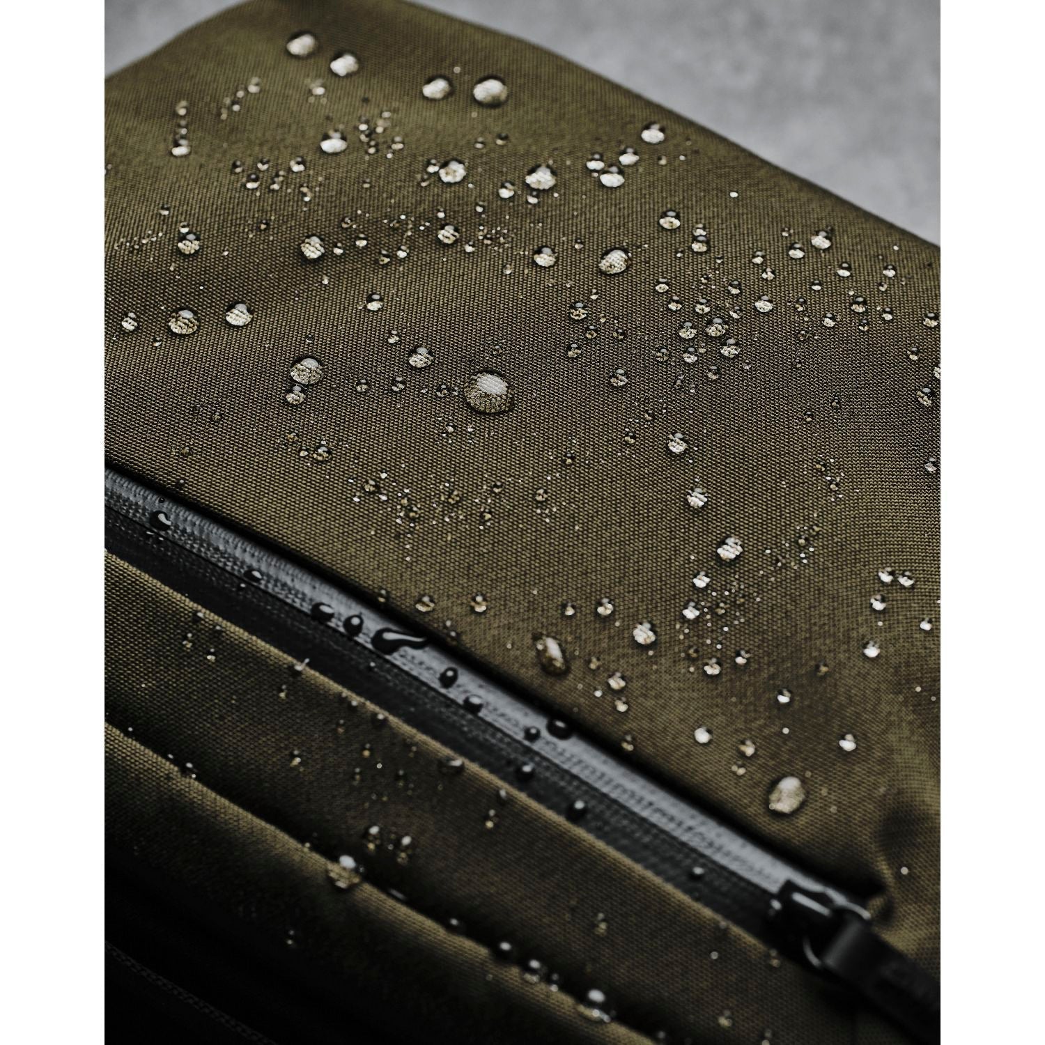 ALPAKA Go Sling Nano