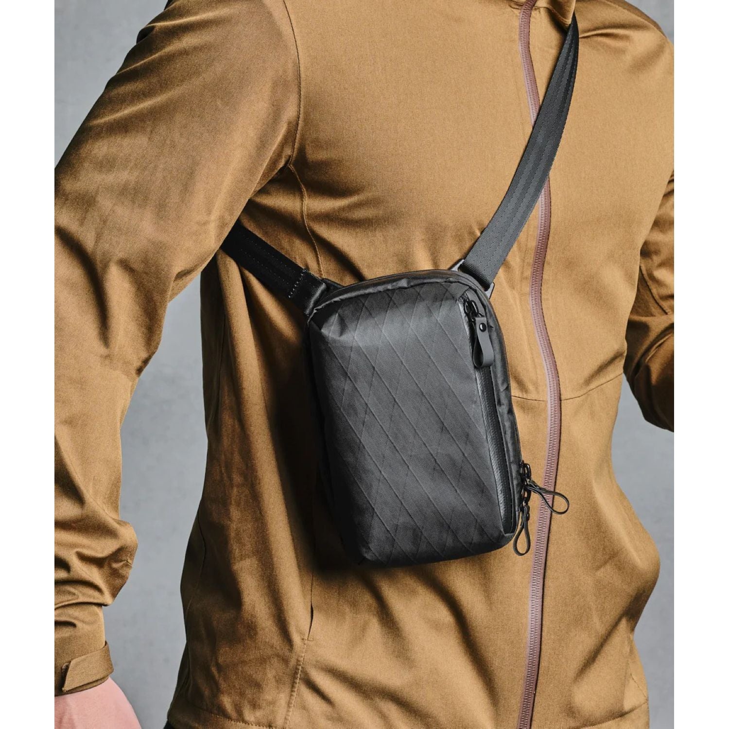 ALPAKA Metro Sling (X-Pac)