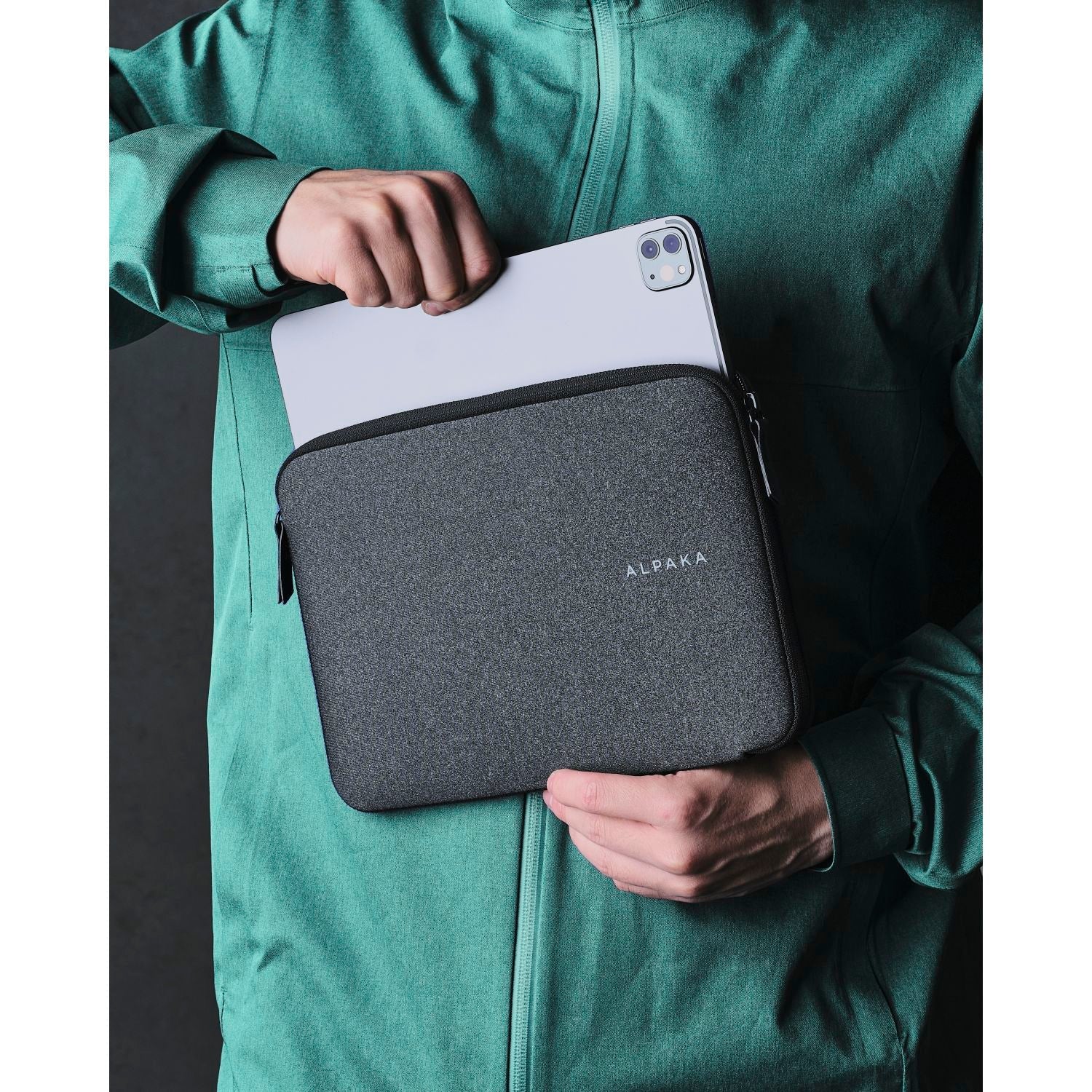 ALPAKA Slim Tablet Sleeve 11"