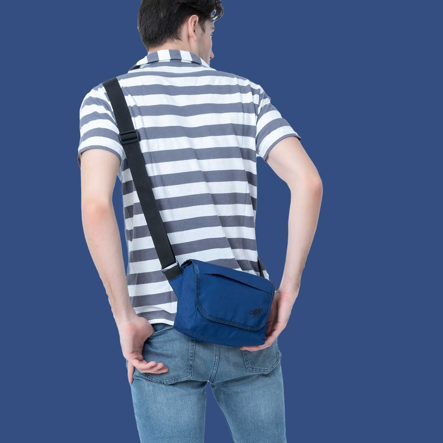 Cabinzero Flapjack Shoulder Bag 4L