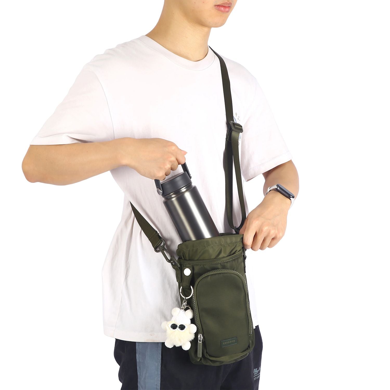 Crossing Water Bottle Crossbody Bag With Front Pocket 2L V2