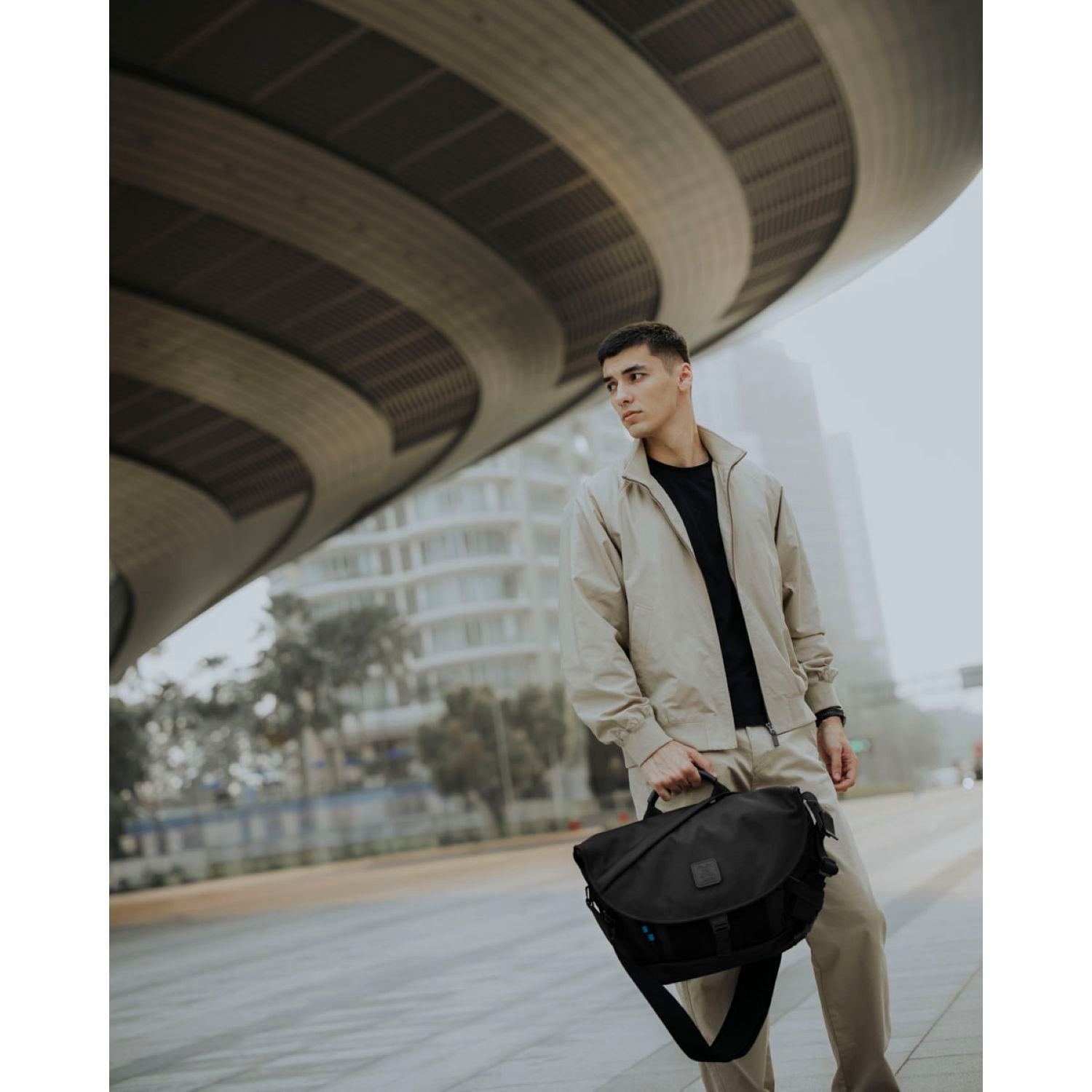 ALPAKA 7Ven Messenger Decade Edition 16" Ballastic Nylon 840D Bag