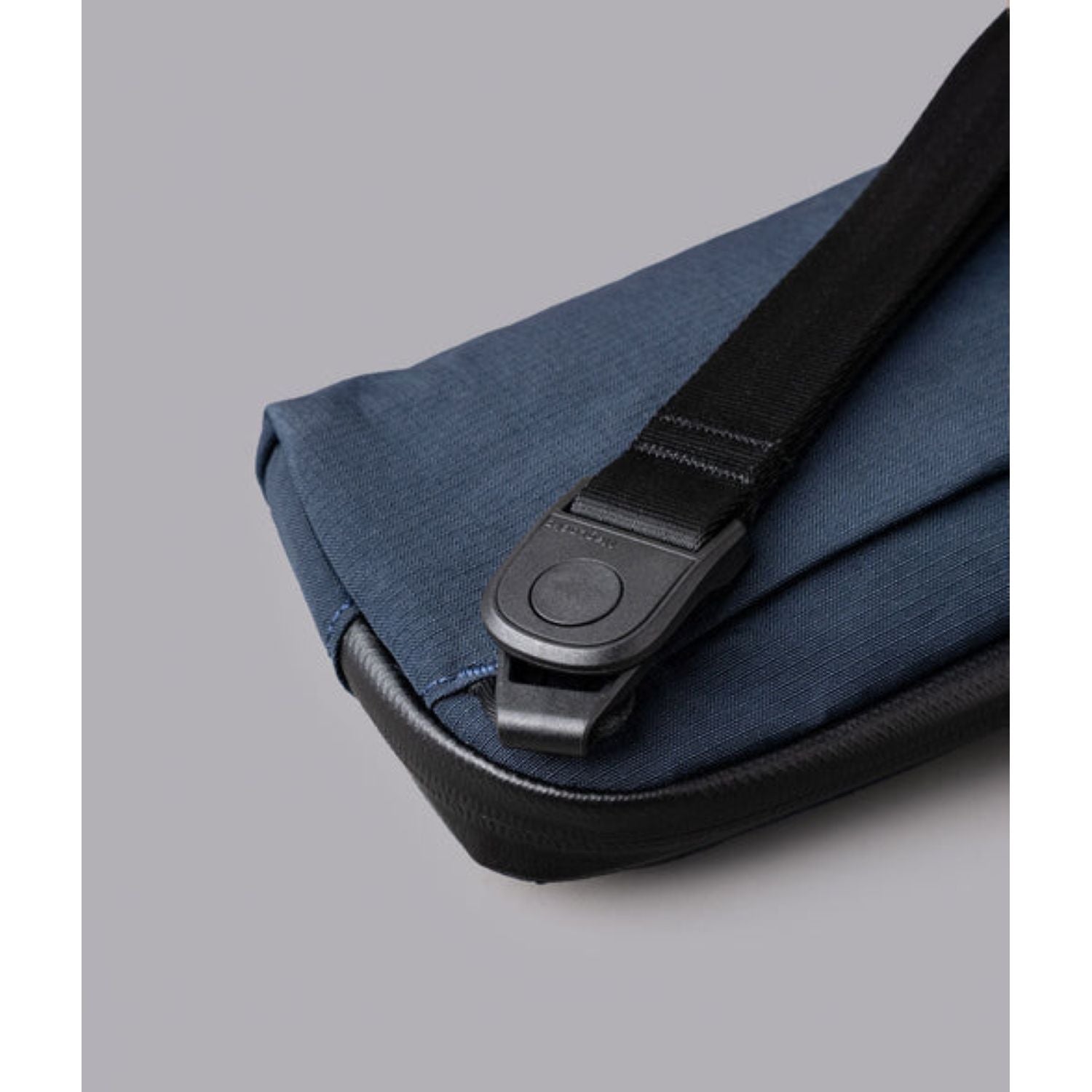 ALPAKA Flight Pouch Pro