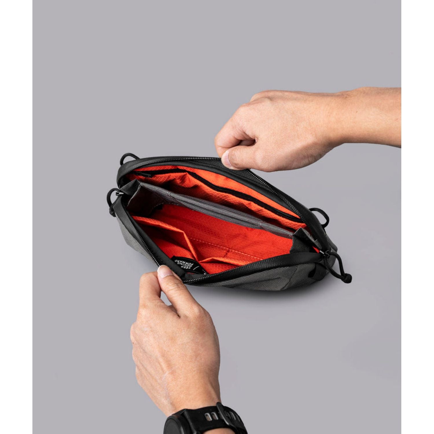 ALPAKA Flight Pouch Pro