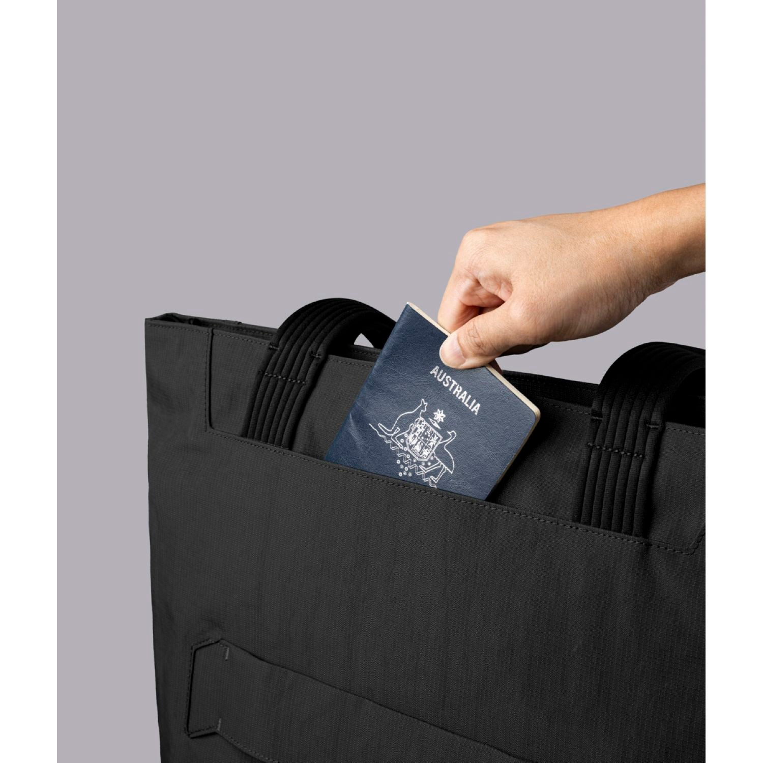 ALPAKA Flight Tote Bag (L)