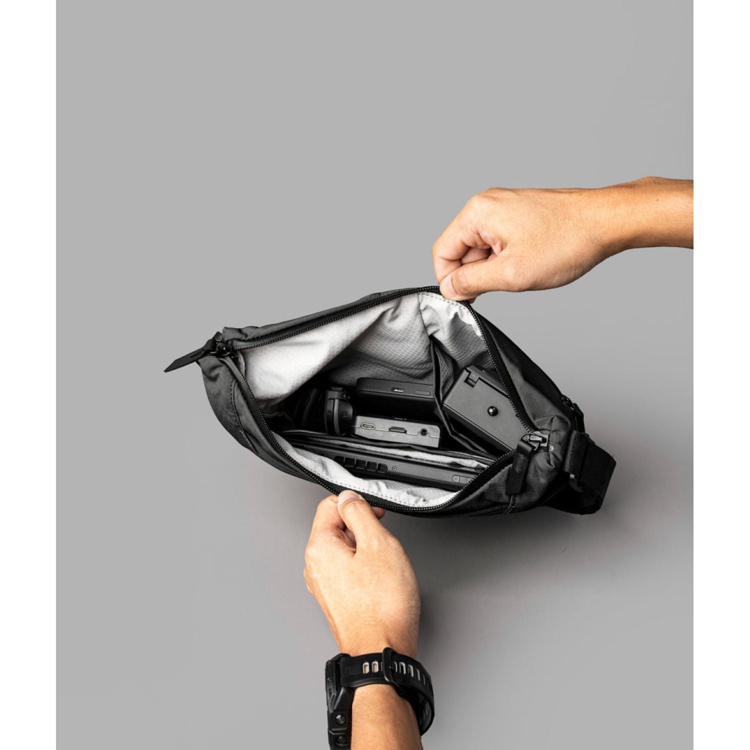 ALPAKA Flow Satchel Mini