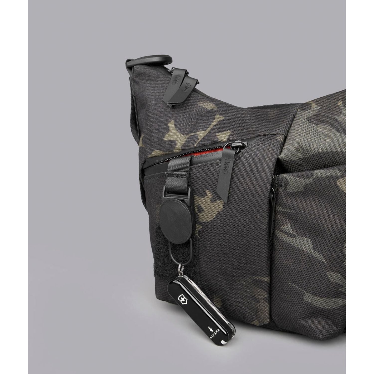 ALPAKA Flow Satchel With Padded Strap 2L