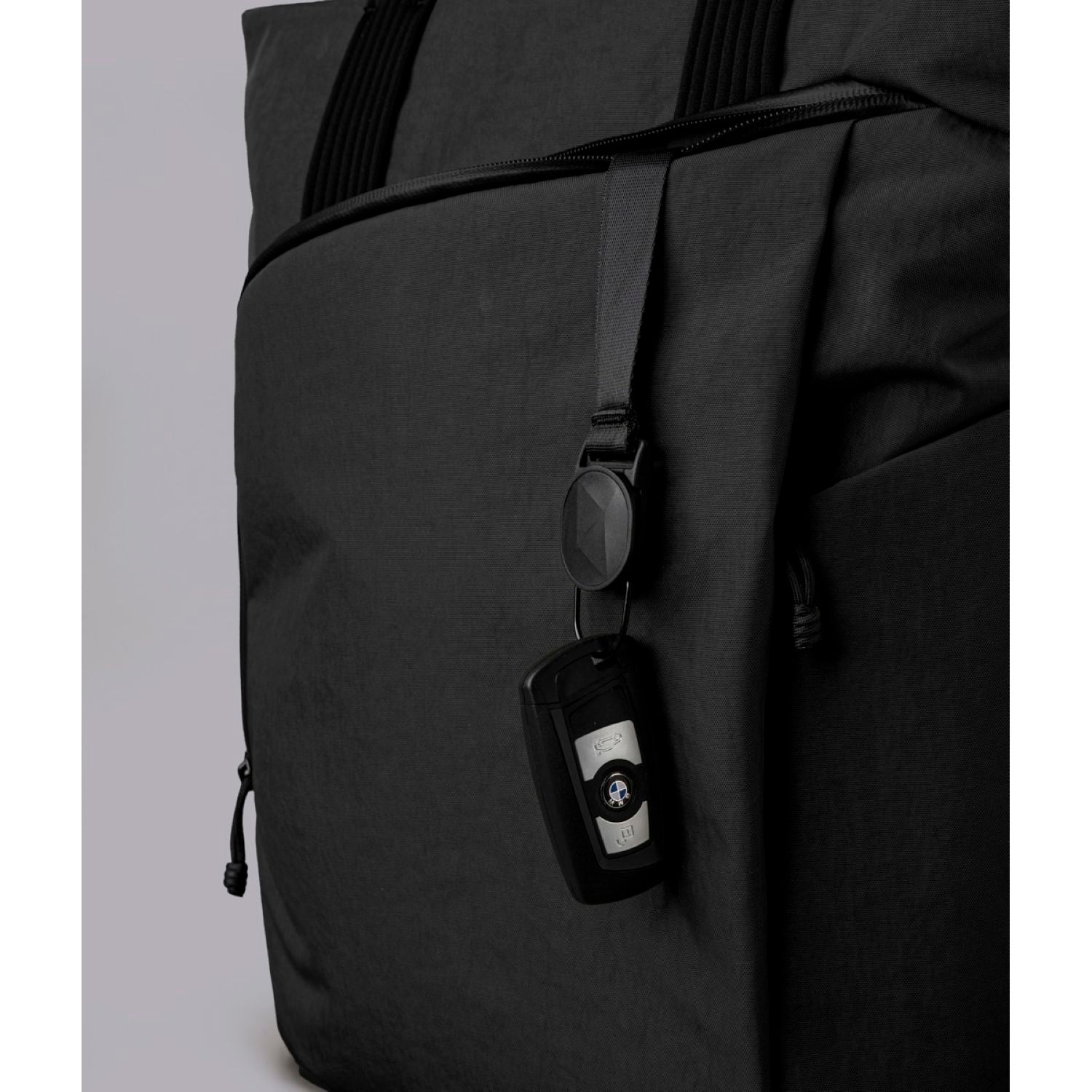 ALPAKA Flow Tote Pack