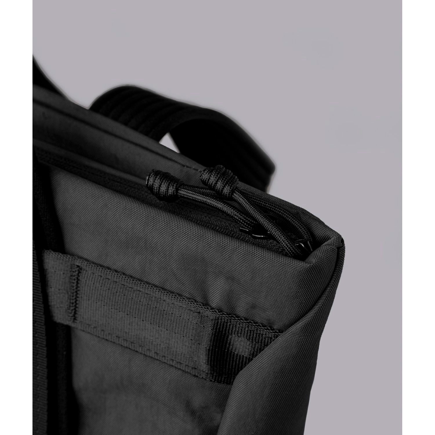 ALPAKA Flow Tote Pack