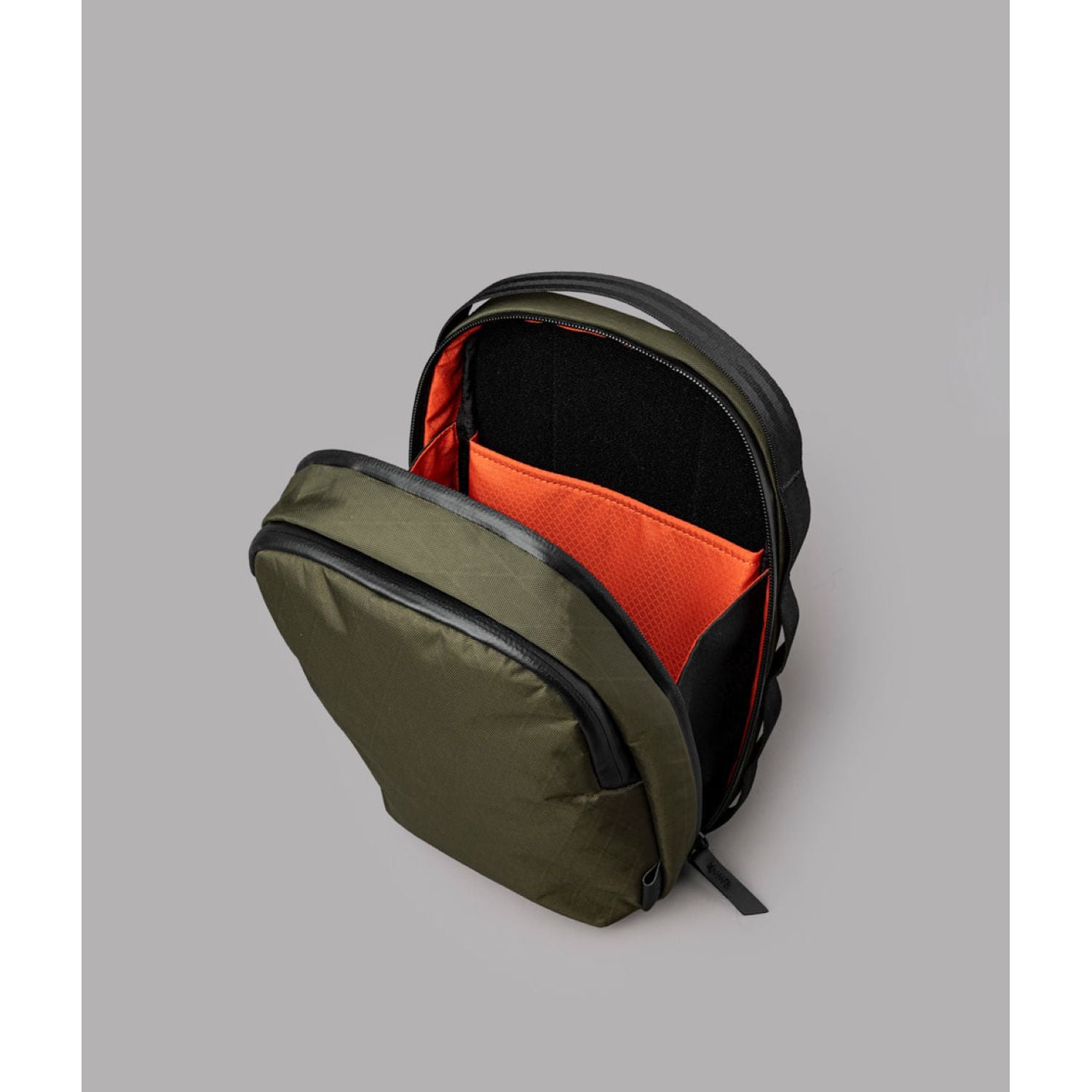 ALPAKA Metro Sling Max