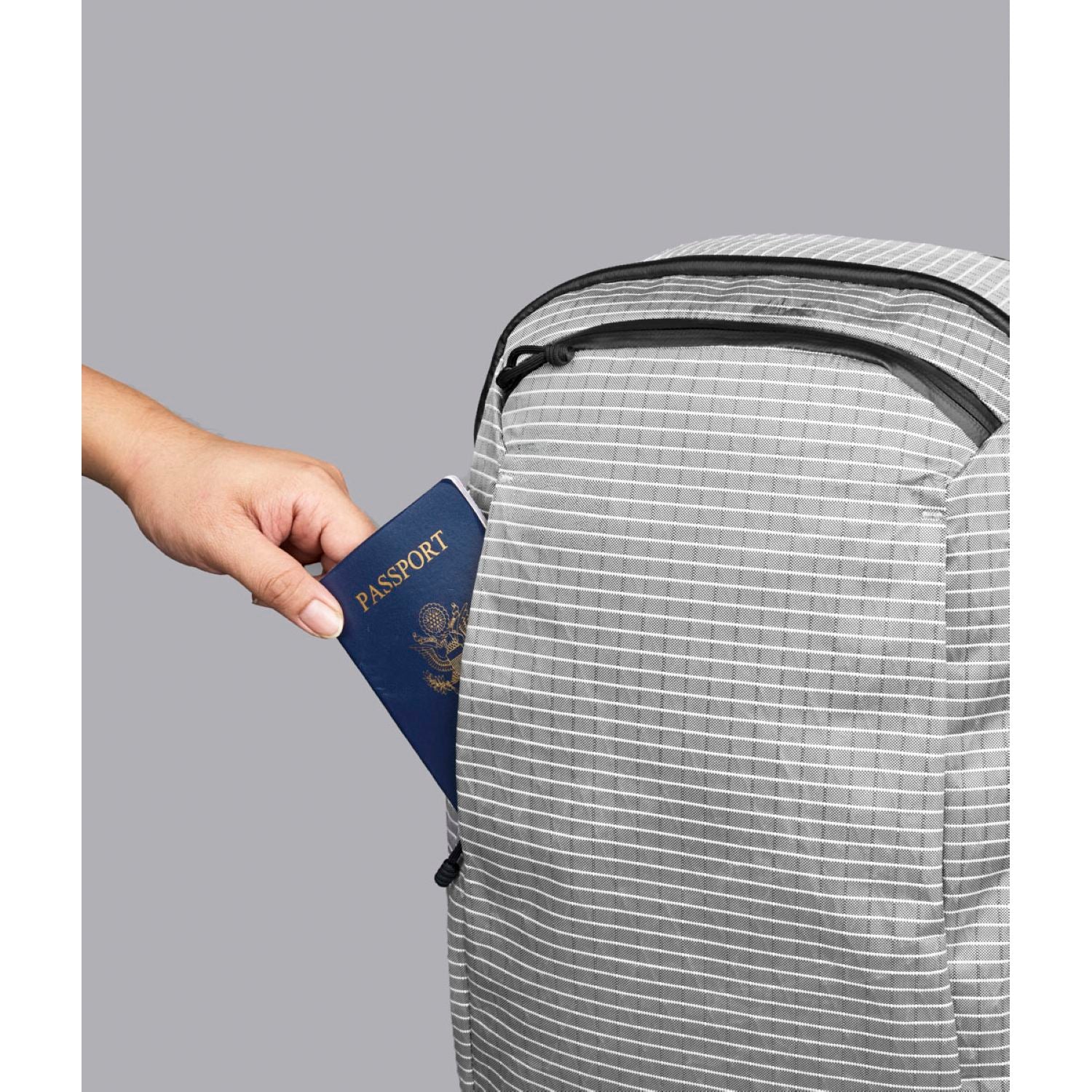 ALPAKA Traverse Backpack 30L
