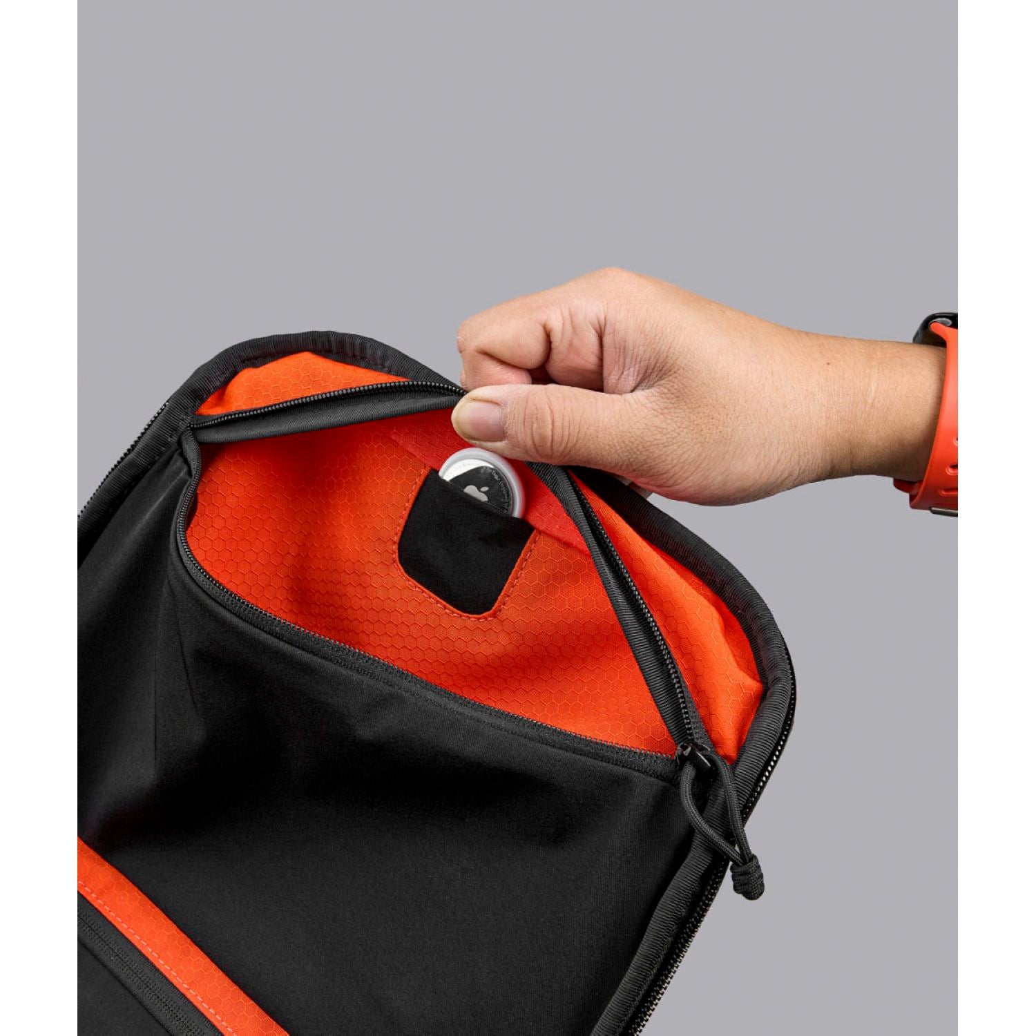 ALPAKA Traverse Backpack 30L