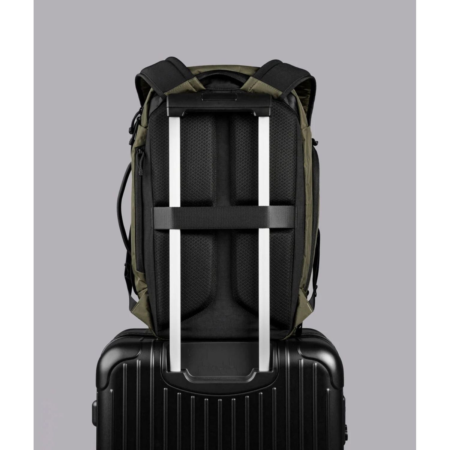ALPAKA Traverse Backpack 30L