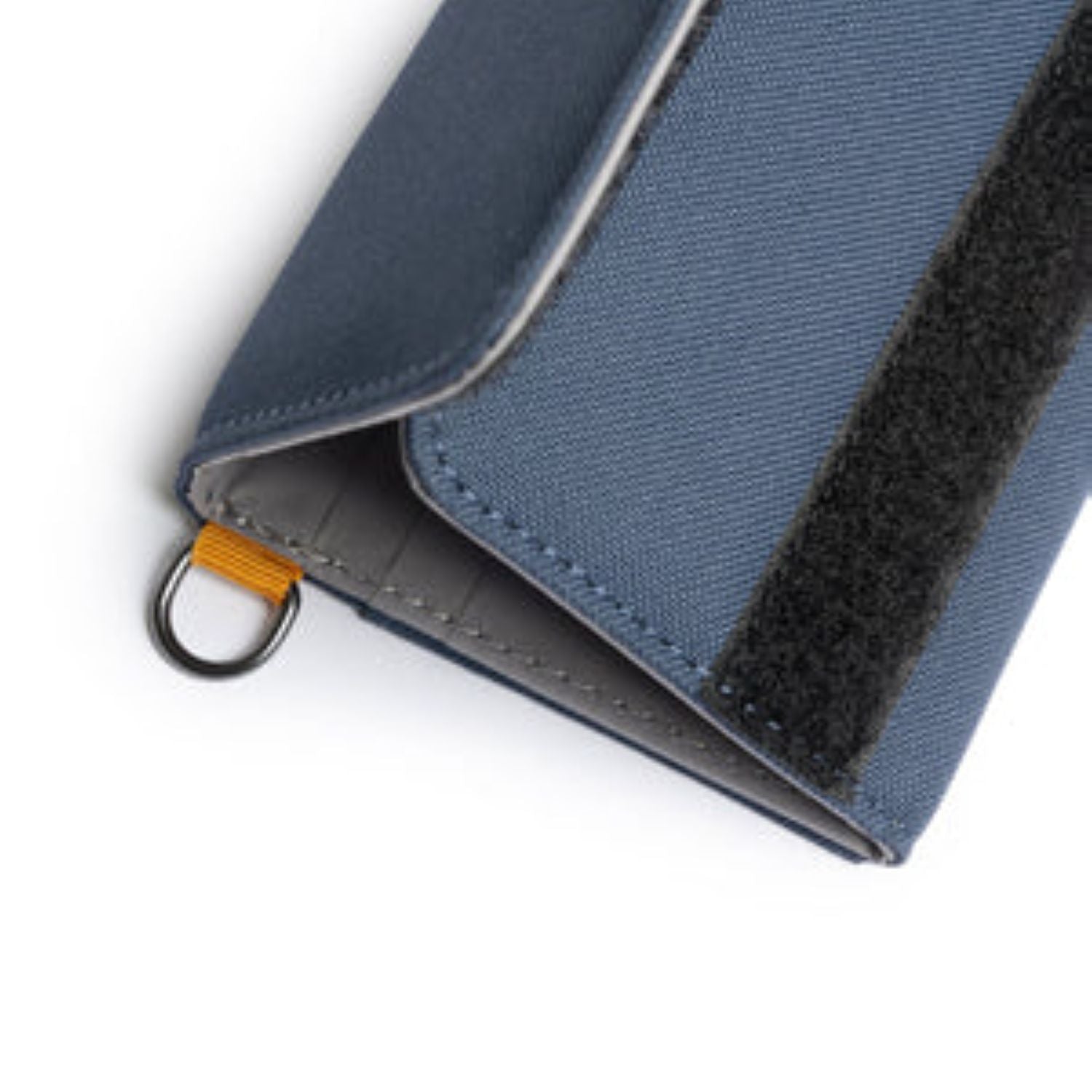Pacsafe Rfidsafe RFID Blocking Trifold Wallet (SA)