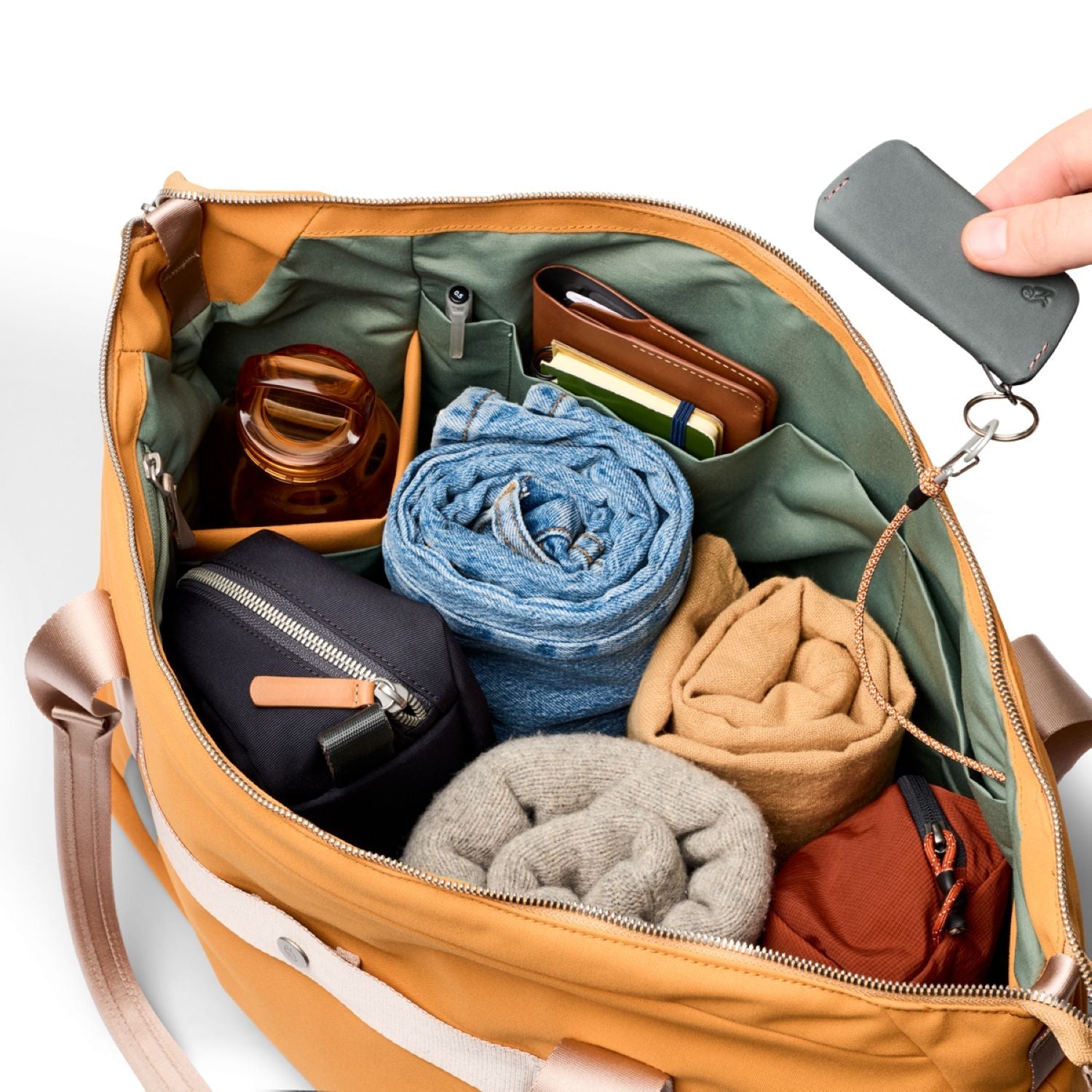 Bellroy Classic Getaway Bag (SA)
