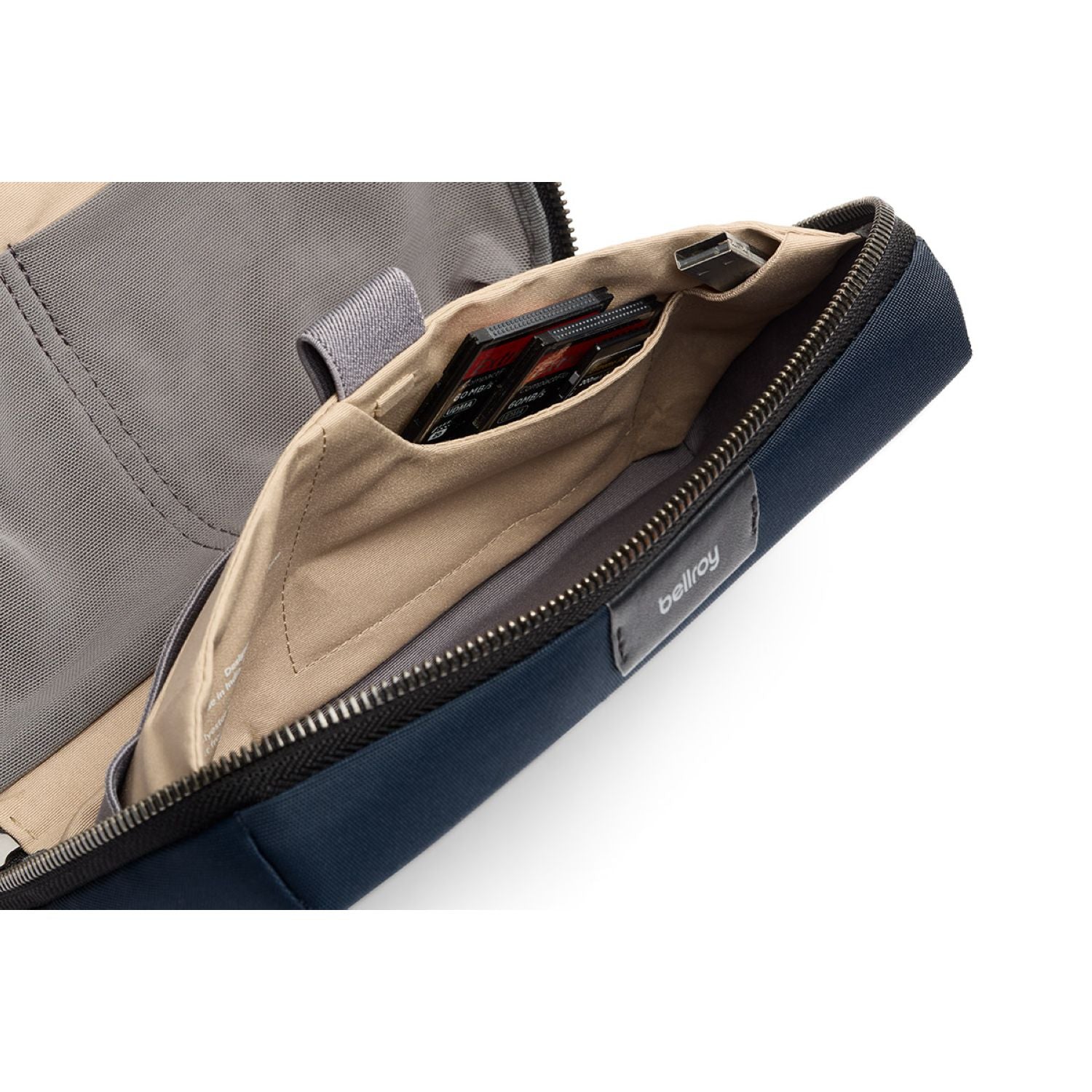 Bellroy Tech Kit