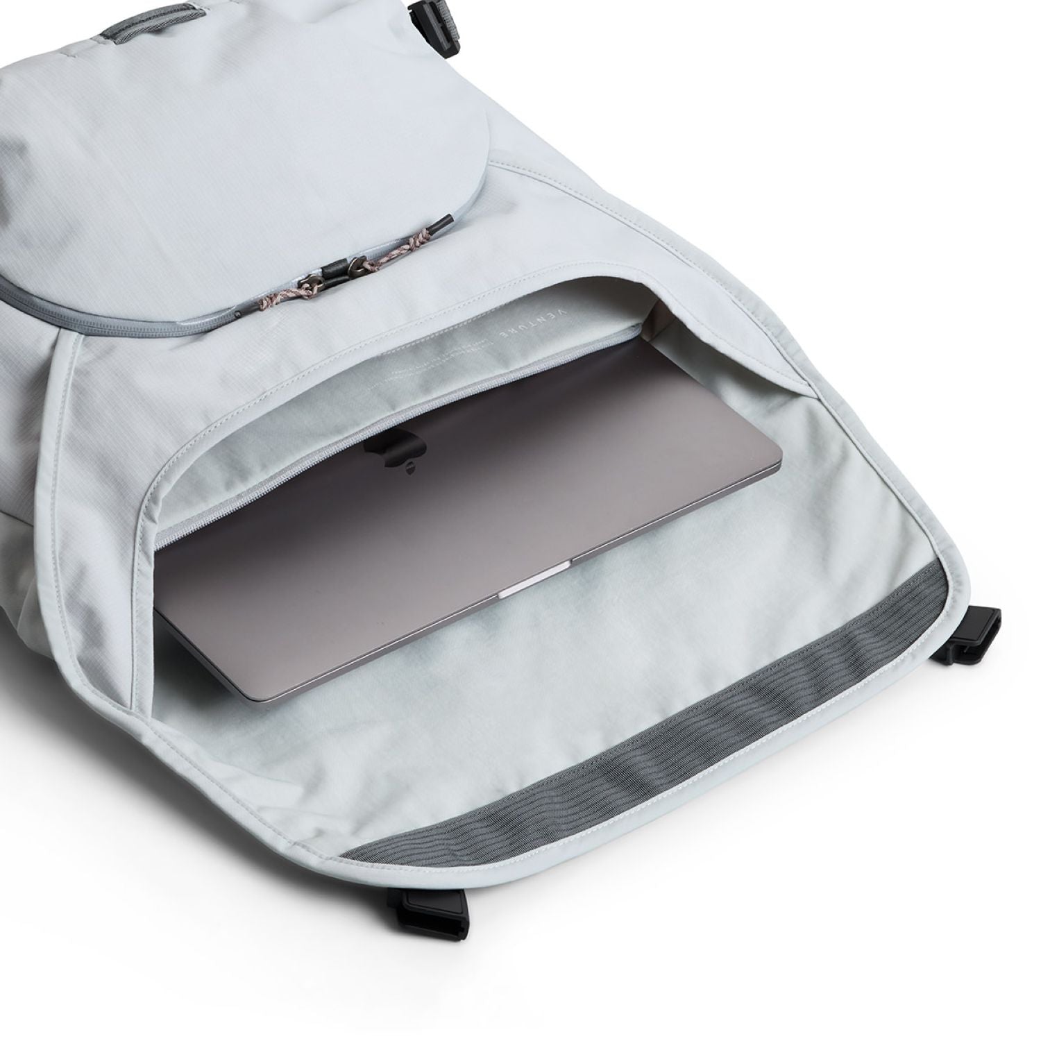 Bellroy Venture Messenger 16"