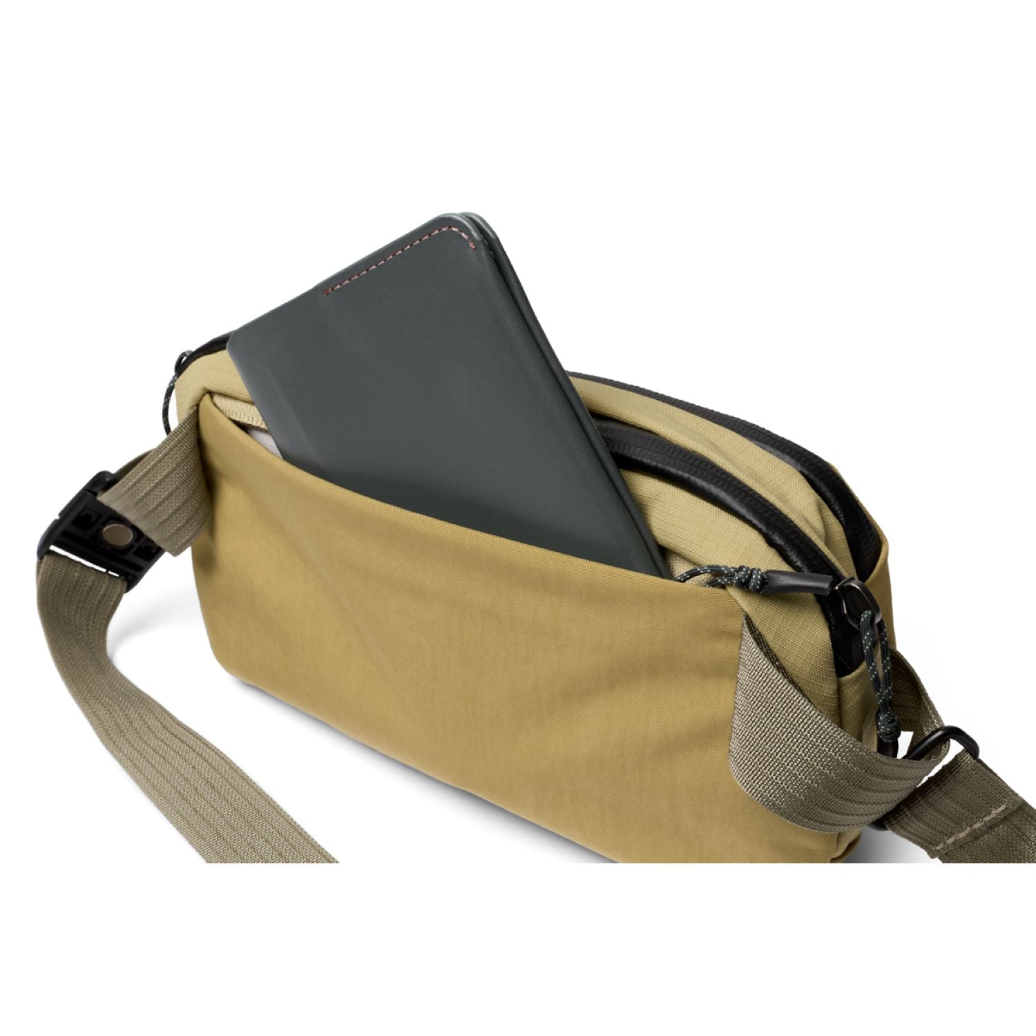 Bellroy Venture Ready Sling 2.5L (SA)