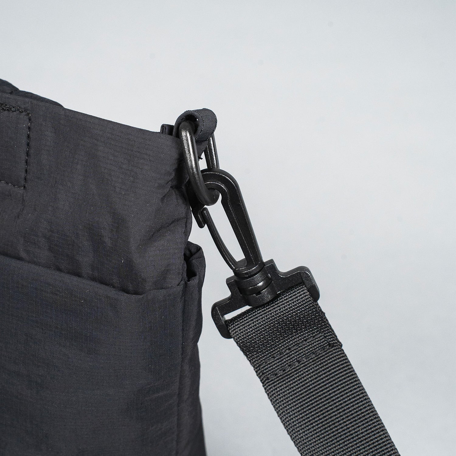 Crossing Jill Anti-Theft RFID Dual Carry Crossbody Bag