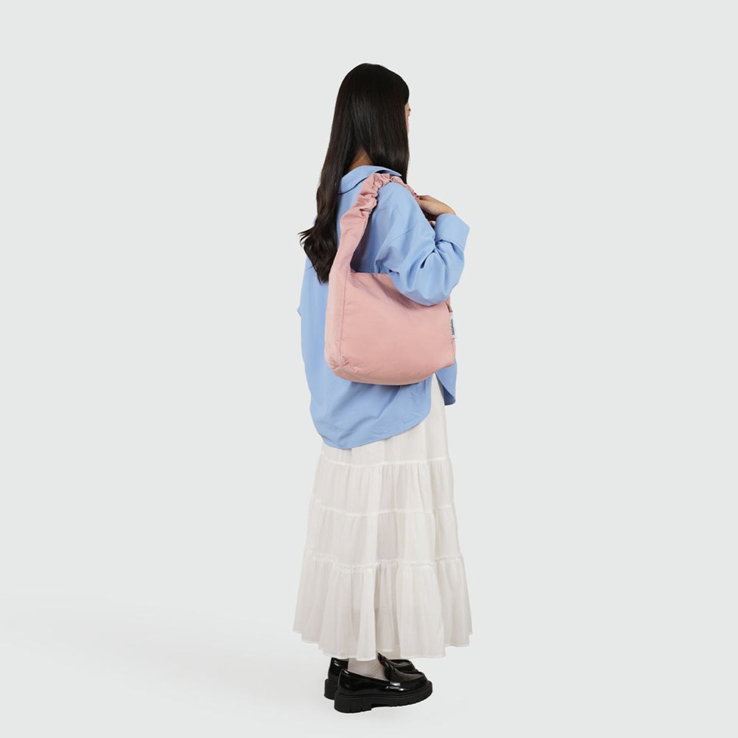 Hellolulu Elan Day Off Bucket Shoulder Bag