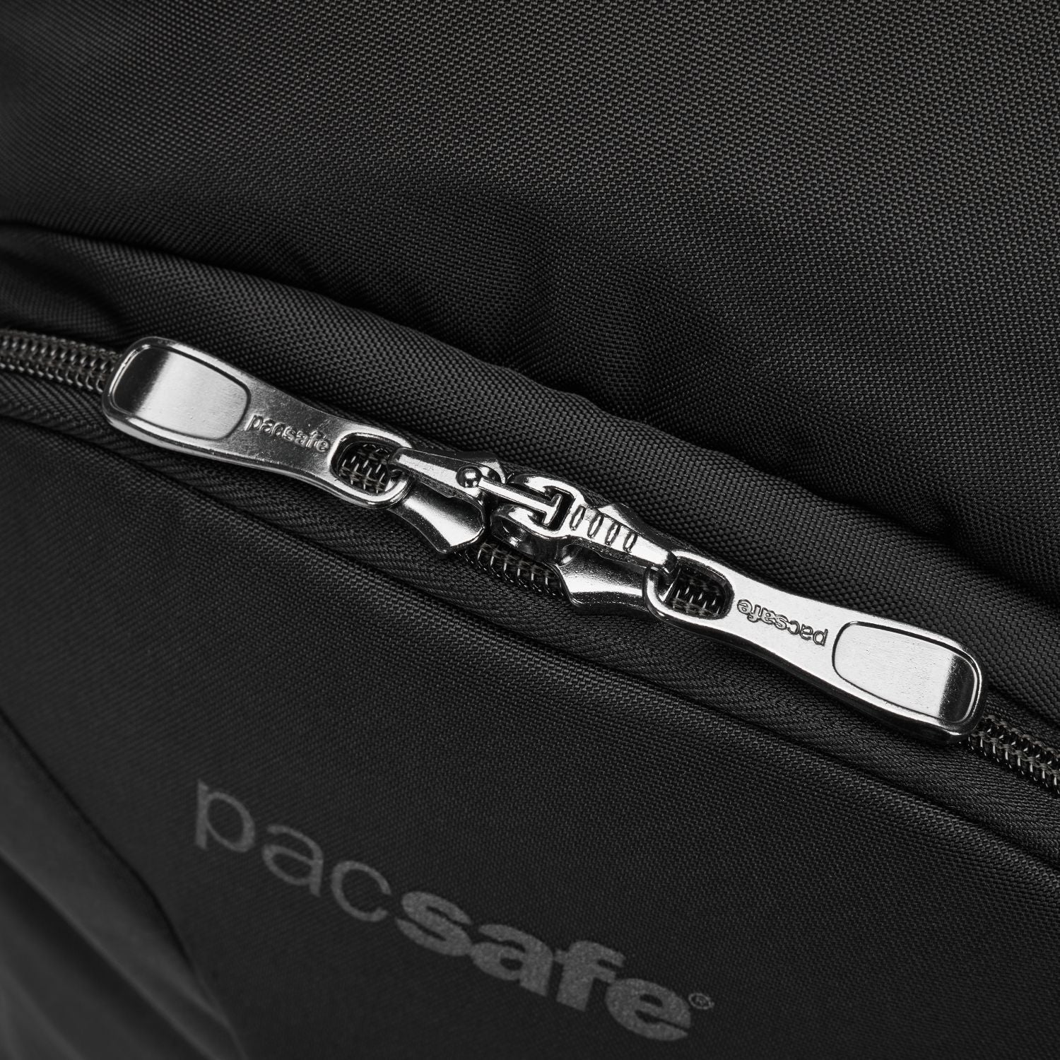 Pacsafe Exp 28L Anti-theft Backpack