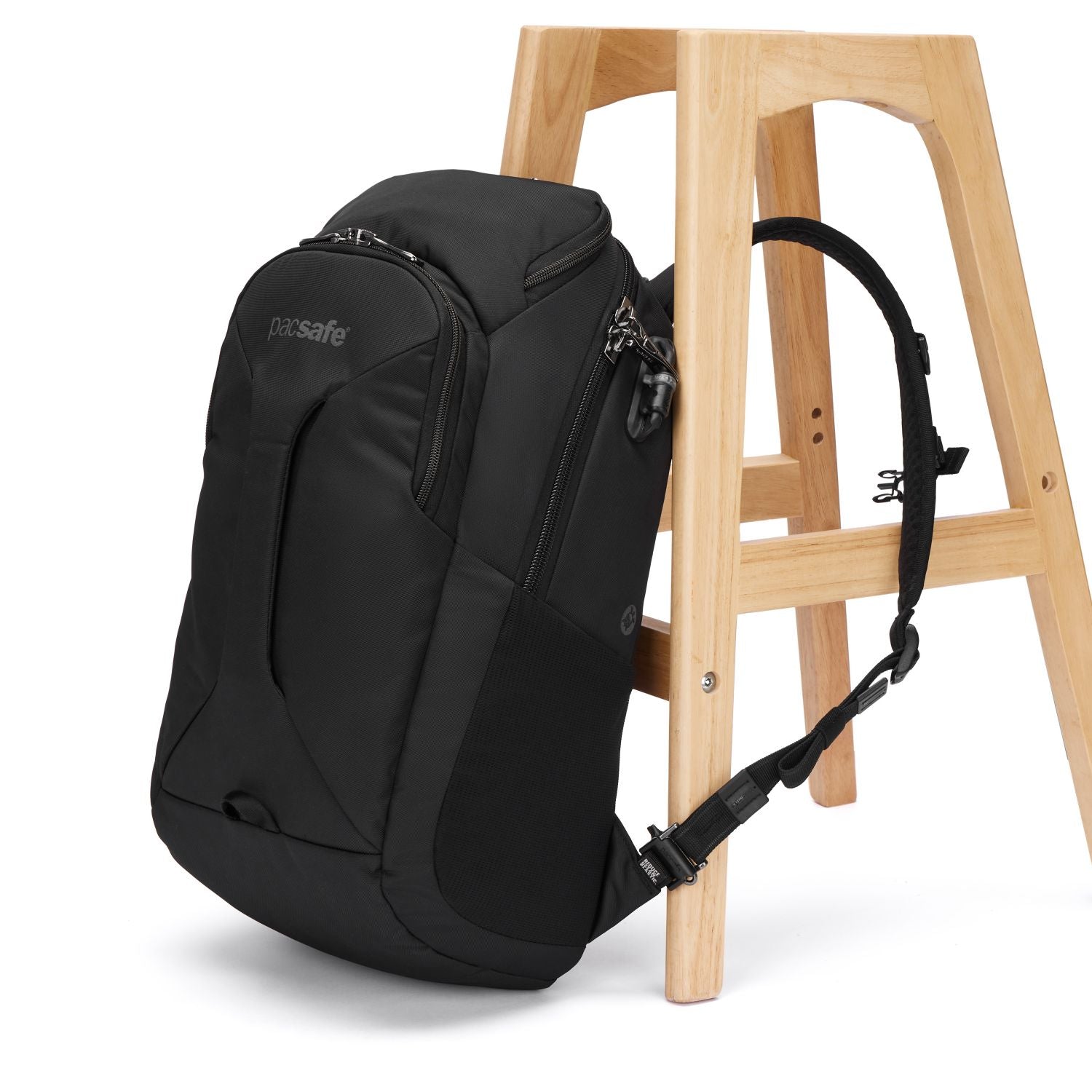 Pacsafe Exp 28L Anti-theft Backpack