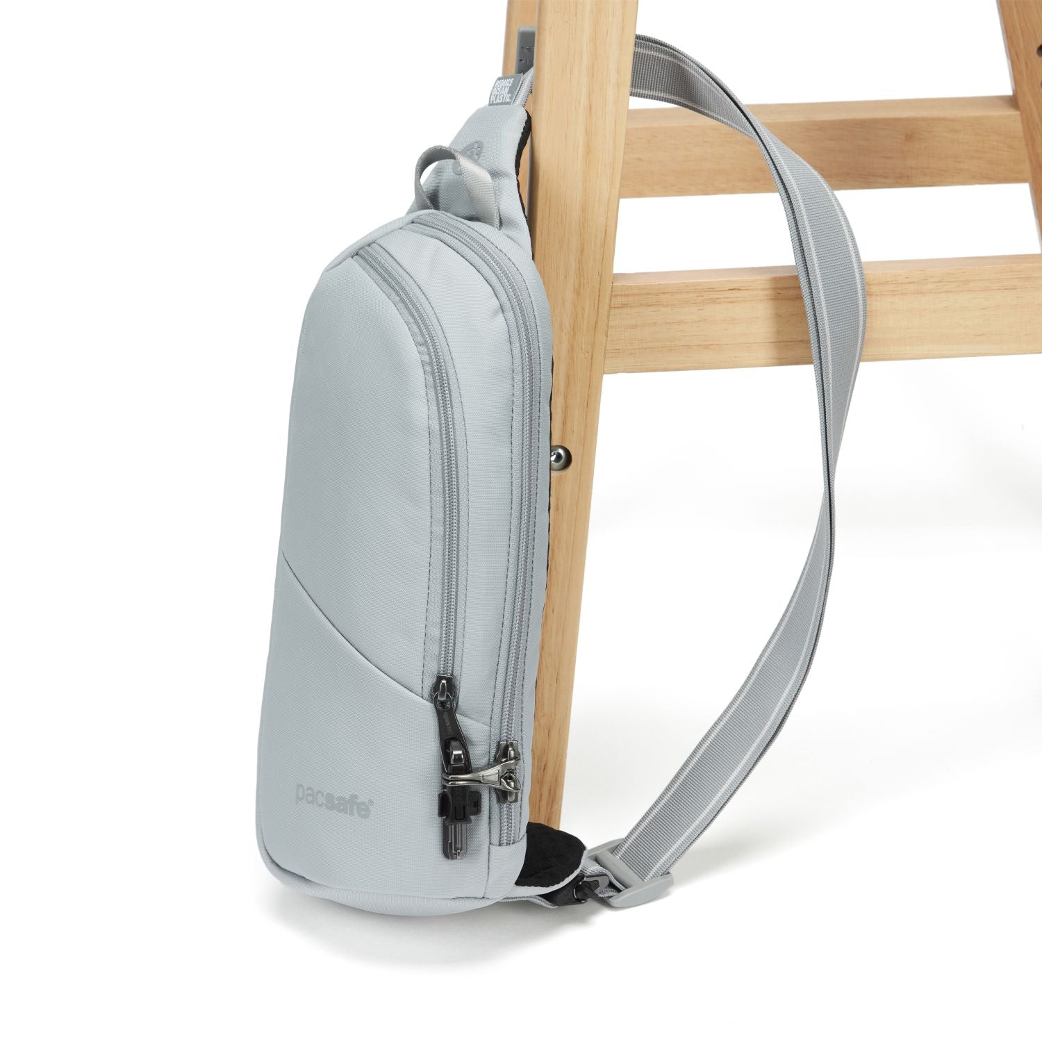 Pacsafe Vibe 150 Anti-Theft Sling Pack