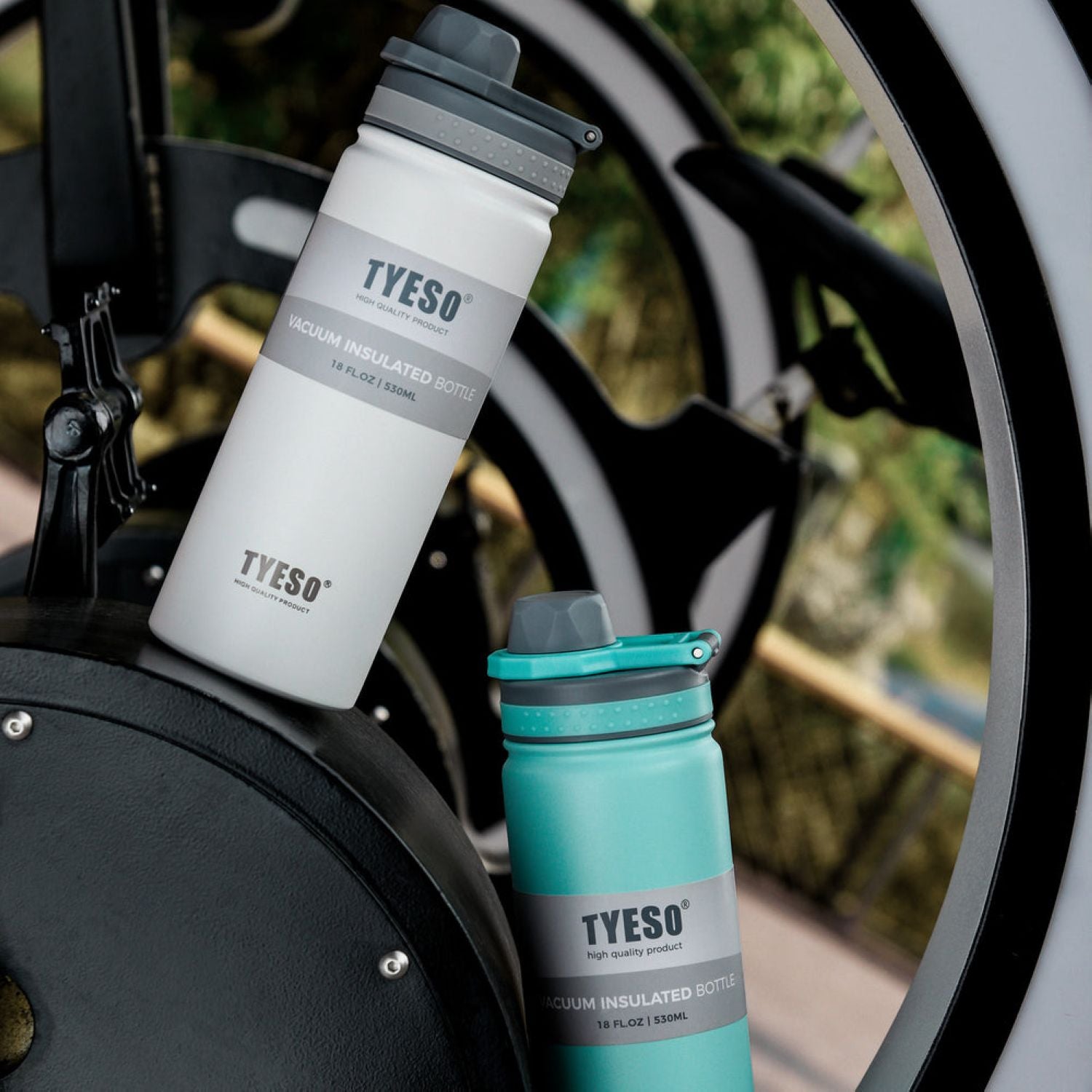 Tyeso Revive (Matte) S/S Vacuum Insulated Bottle With Handle 750ML
