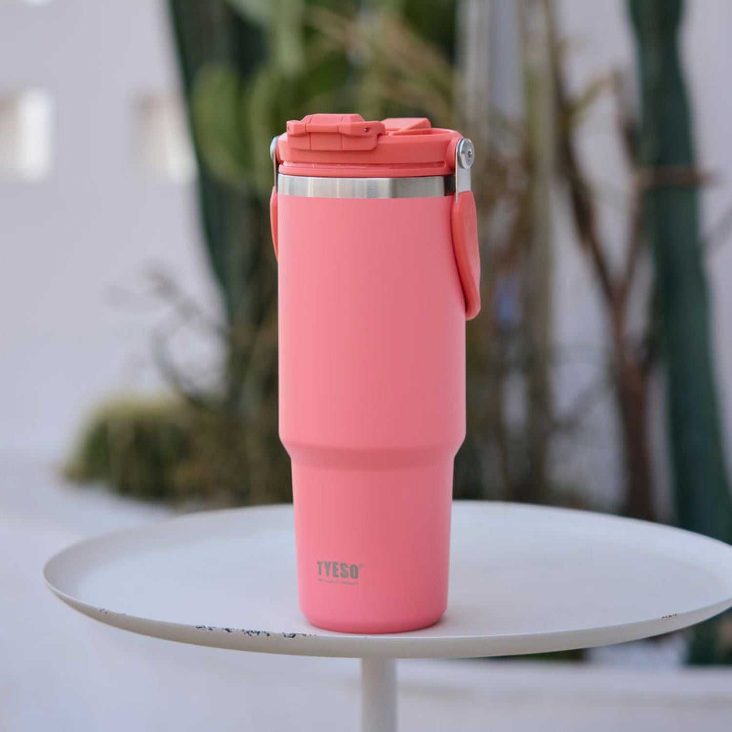 Tyeso Roam 2.0 Leakproof 2 In 1 Sip & Straw Lid S/S Vacuum Insulated Tumbler With Handle 900ML