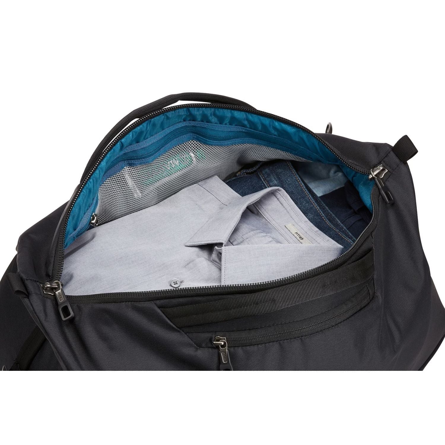 Thule Subterra Weekender Duffel 45L