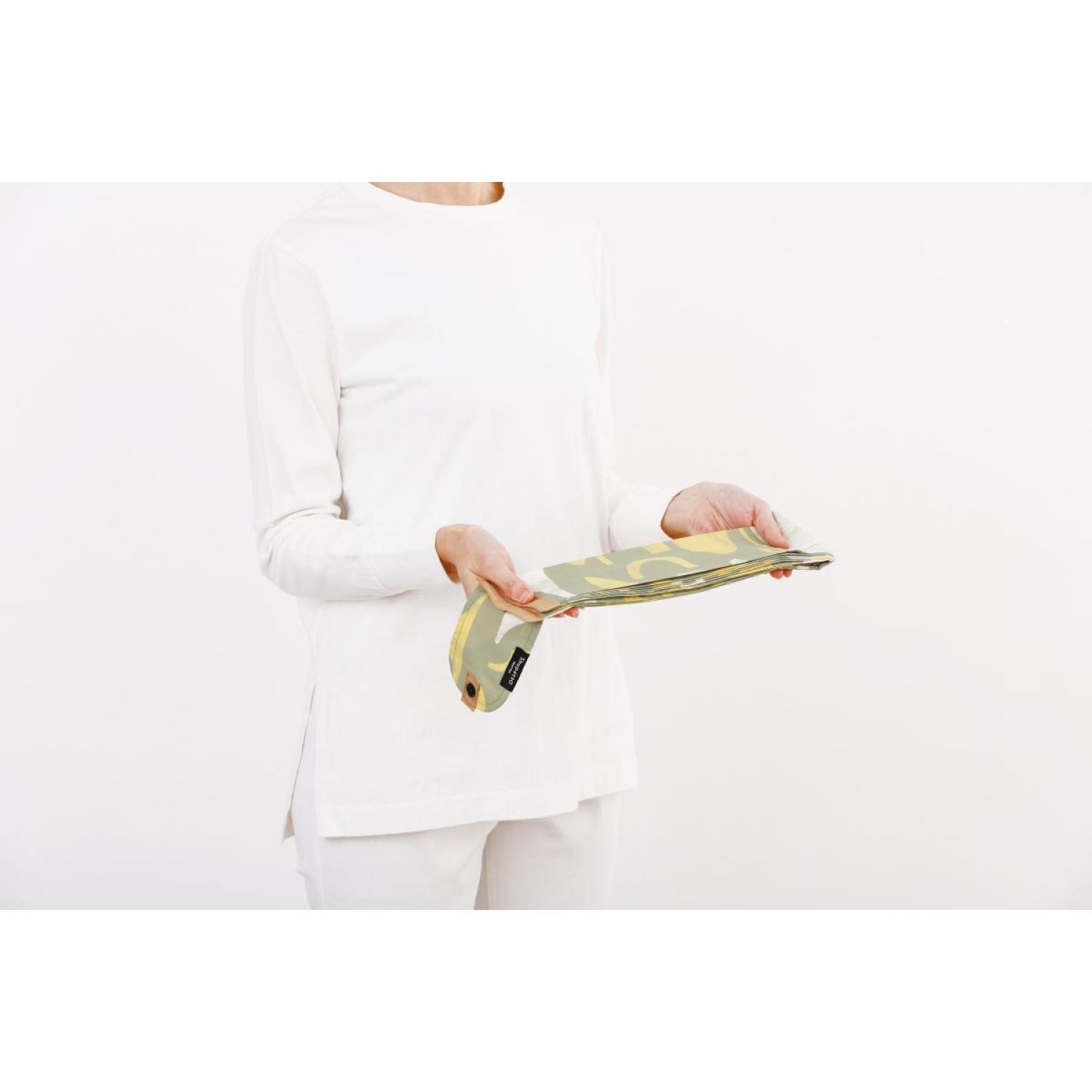 Shupatto X Travel Nostalgia Foldable Tote Medium