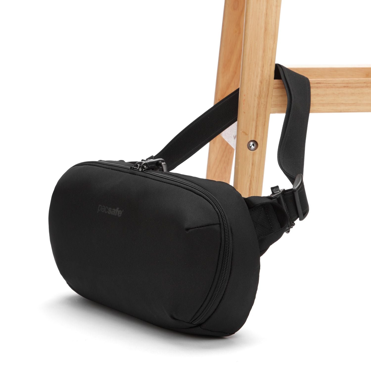 Pacsafe Metrosafe X Anti-Theft Urban Sling (SA)