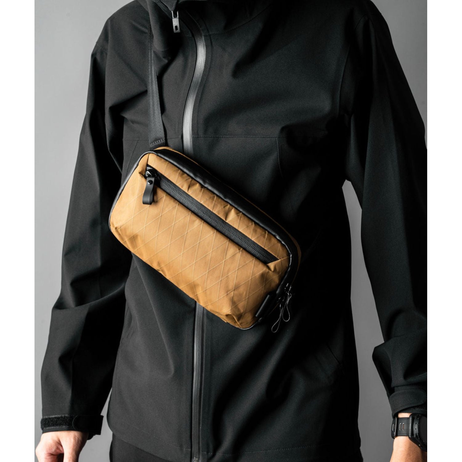 ALPAKA Elements Tech Case Sling Mini (SA)