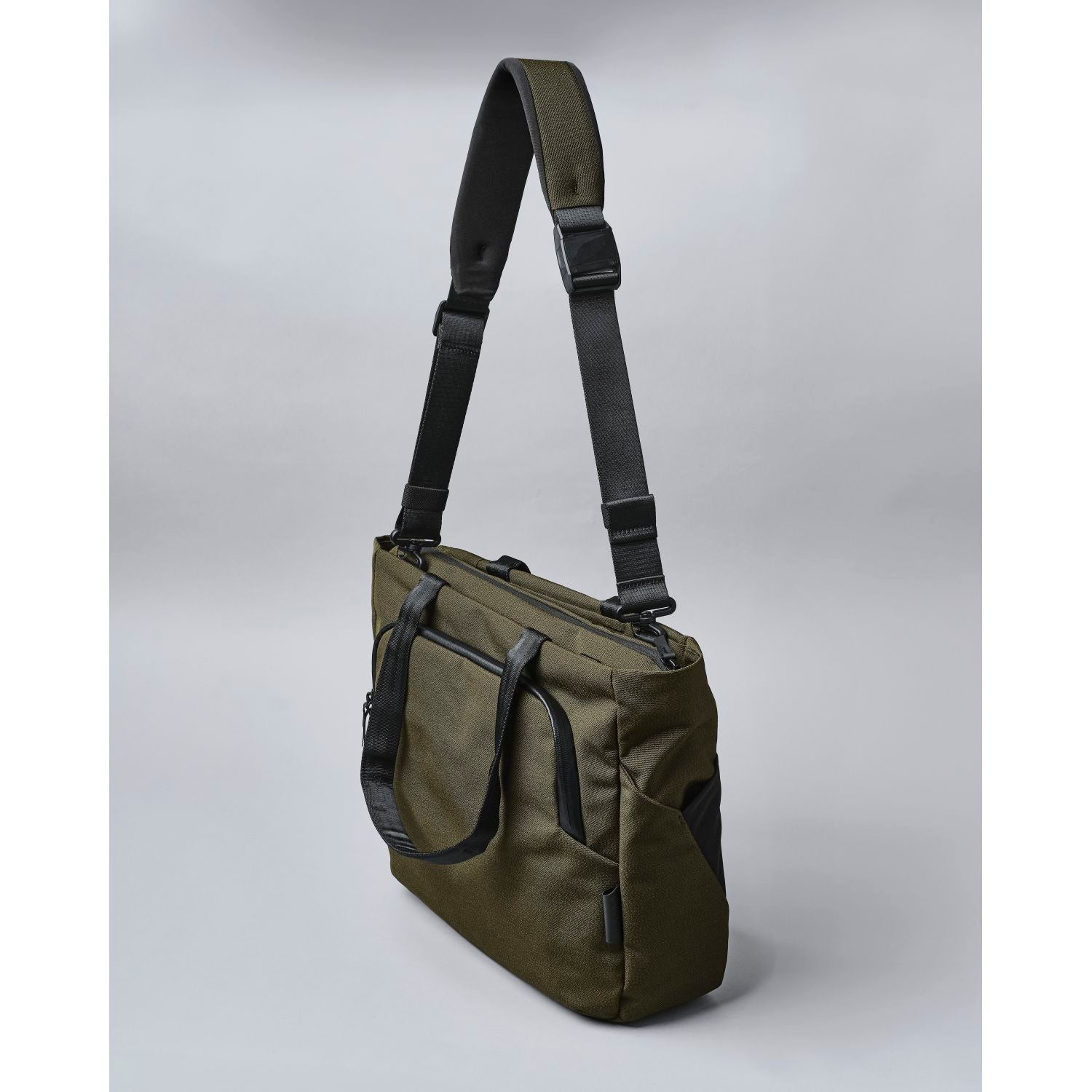 ALPAKA Bravo Tote