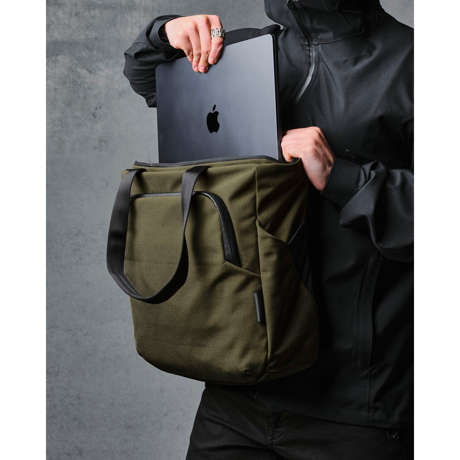 ALPAKA Bravo Tote