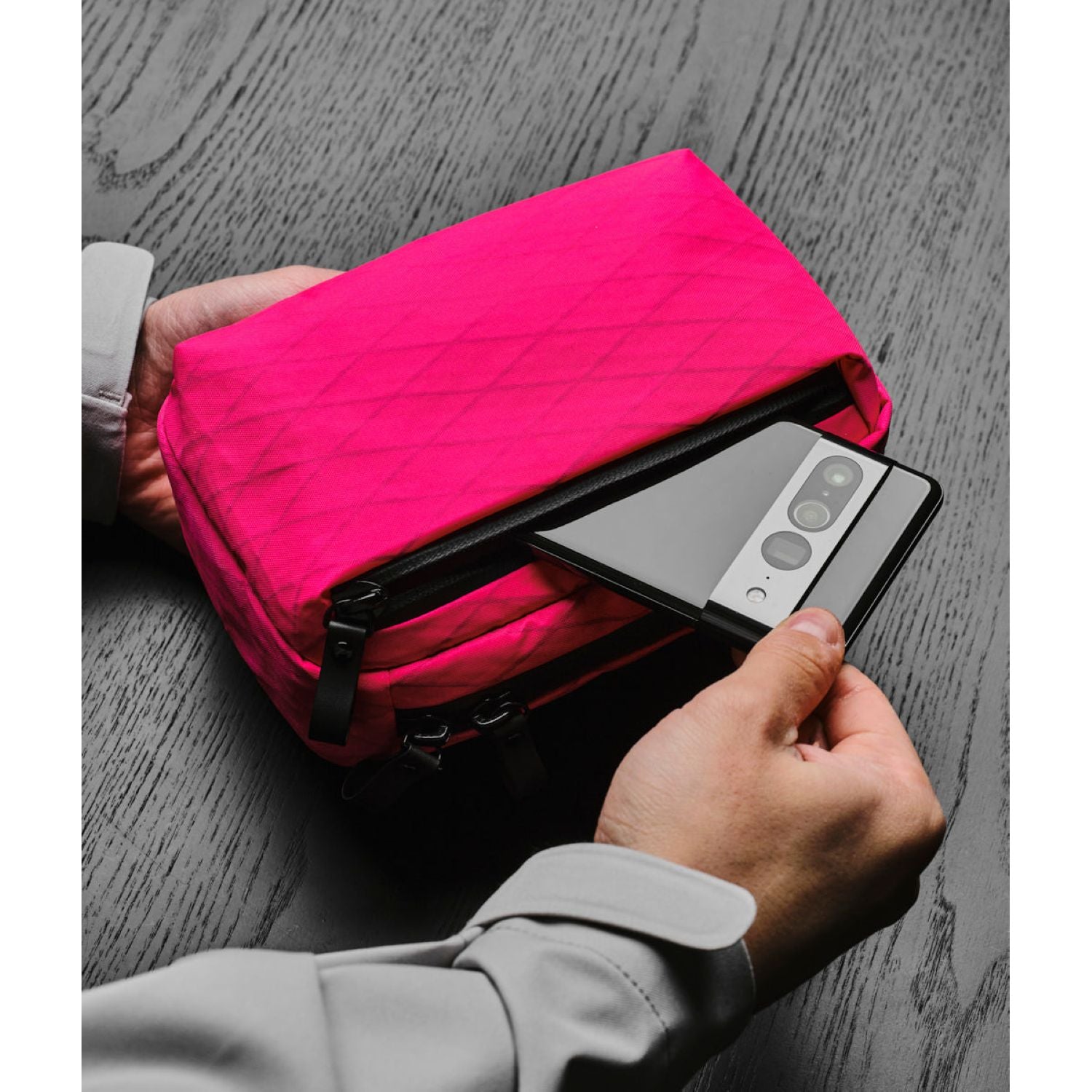 ALPAKA Metro Sling (X-Pac)