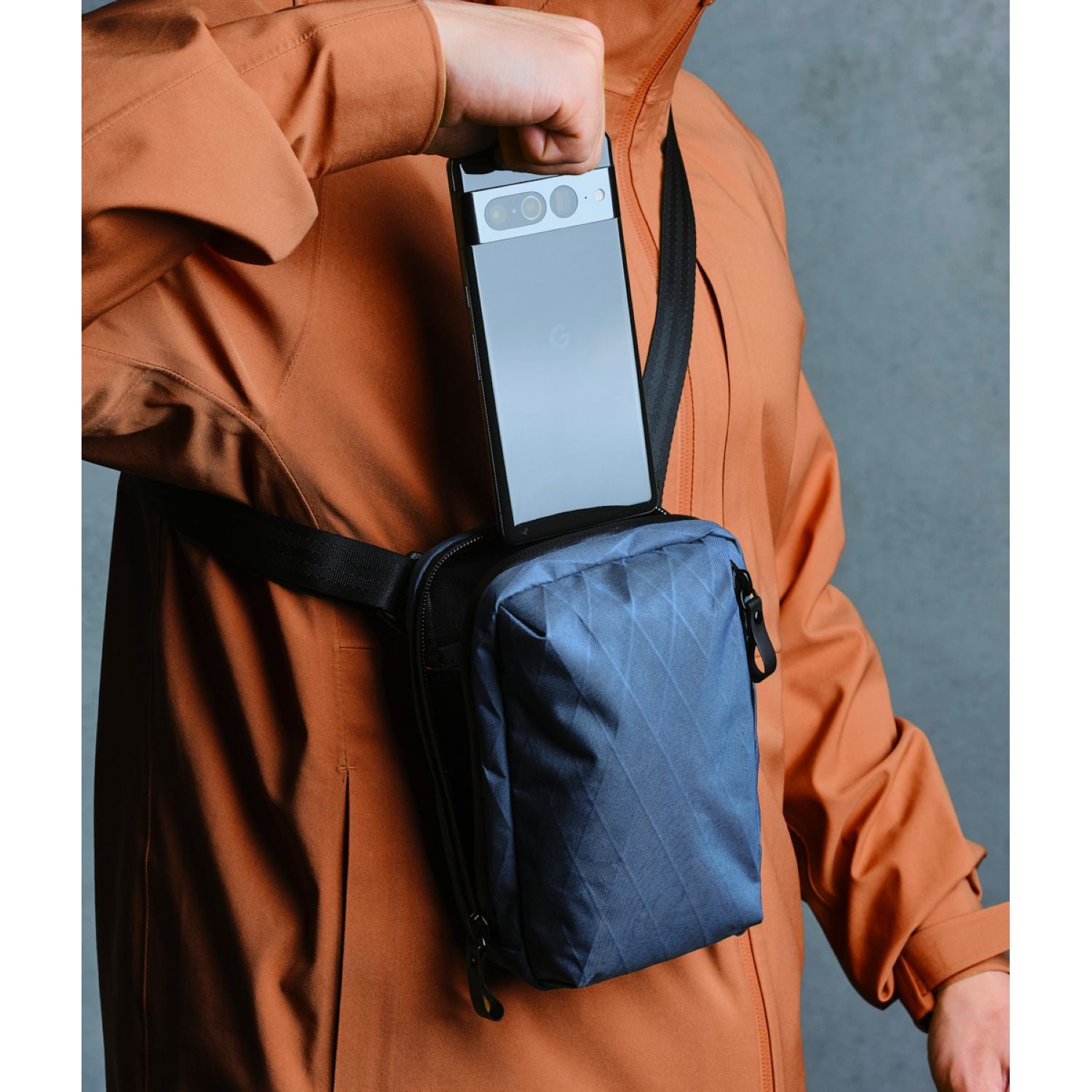 ALPAKA Metro Sling (X-Pac)