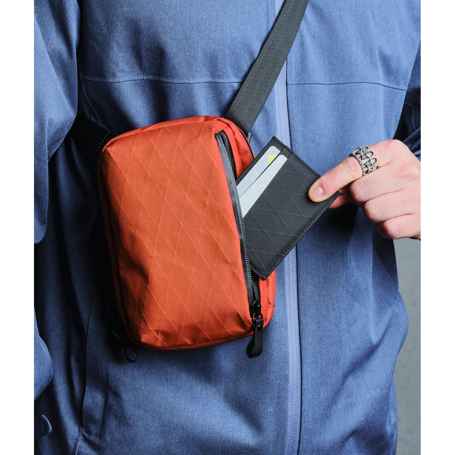 ALPAKA Metro Sling (X-Pac)