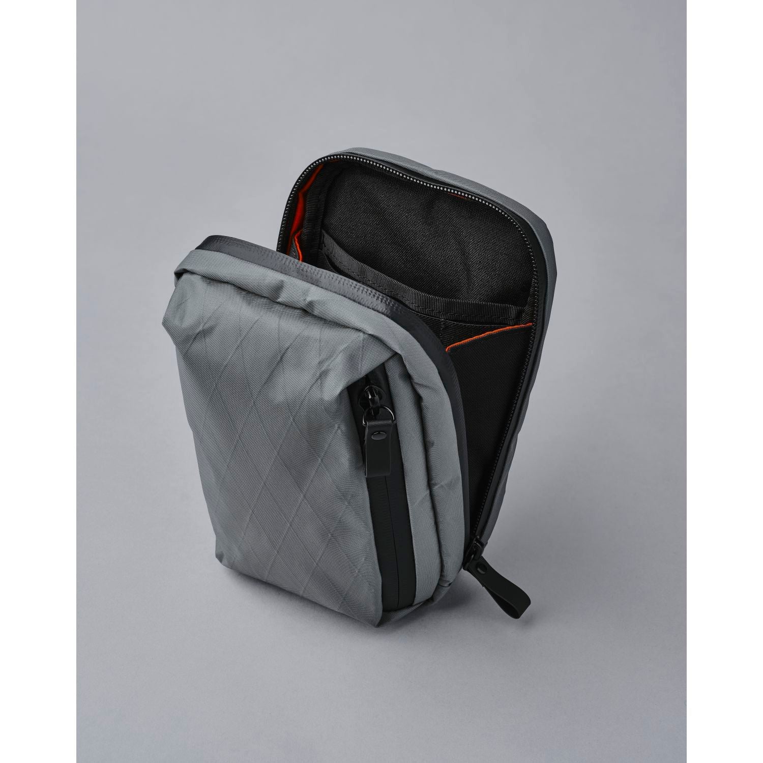 ALPAKA Metro Sling (X-Pac)