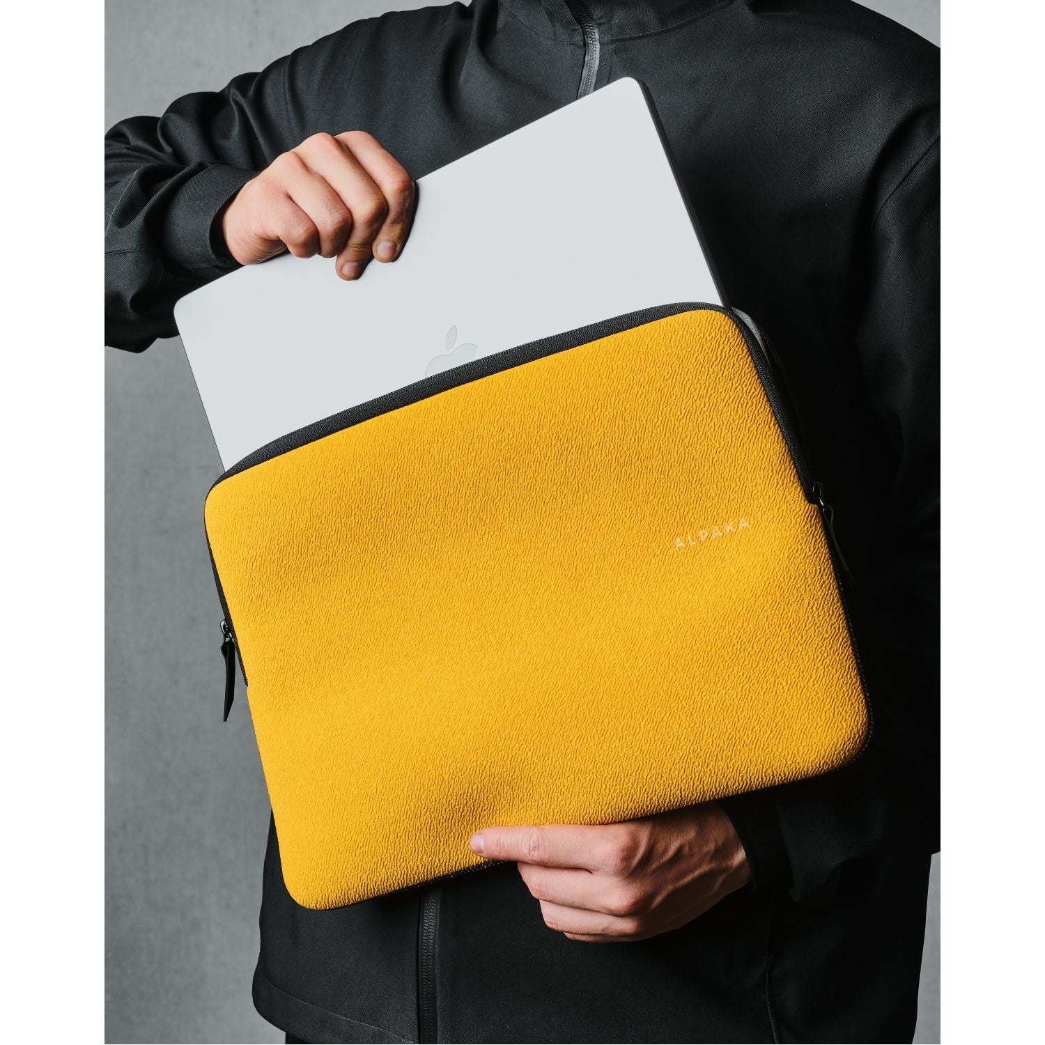 ALPAKA Slim Laptop Sleeve 14"