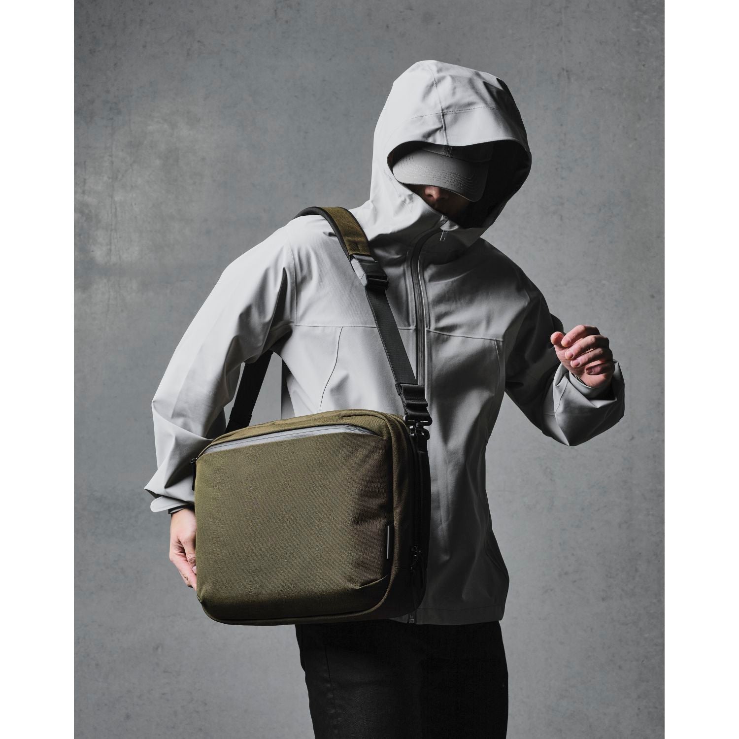 ALPAKA Tech Brief Pro (SA)