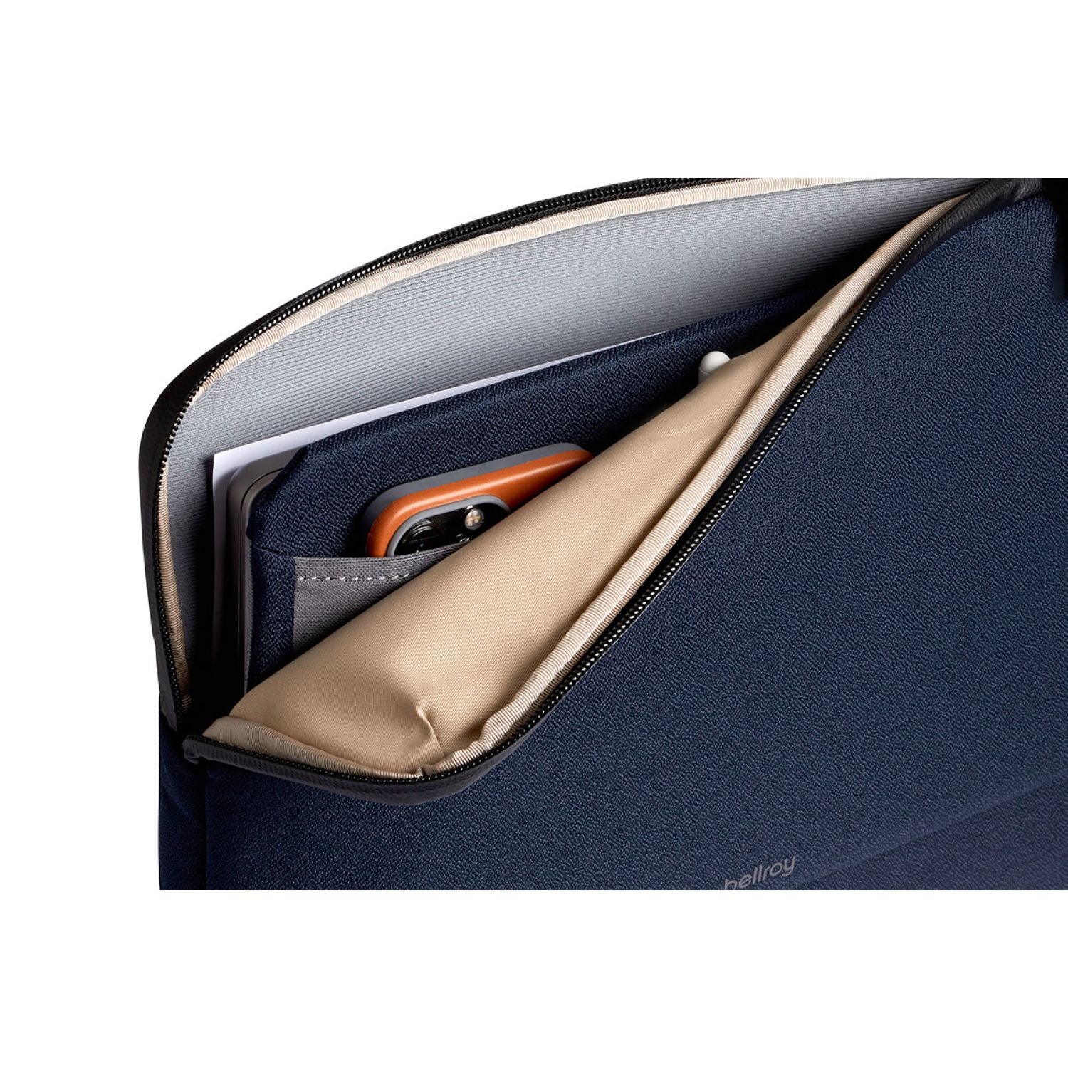 Bellroy Laptop Caddy 16" (SA)