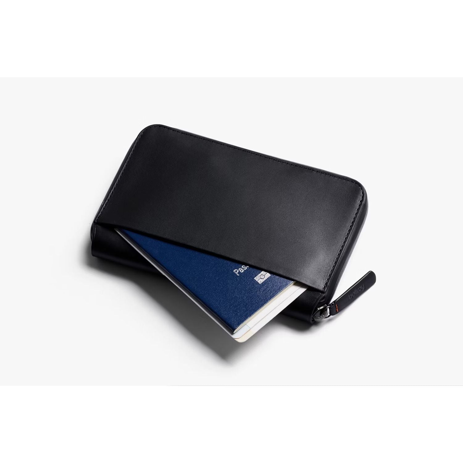 Bellroy Travel Folio (Second Edition) - Carryology Essential Edition