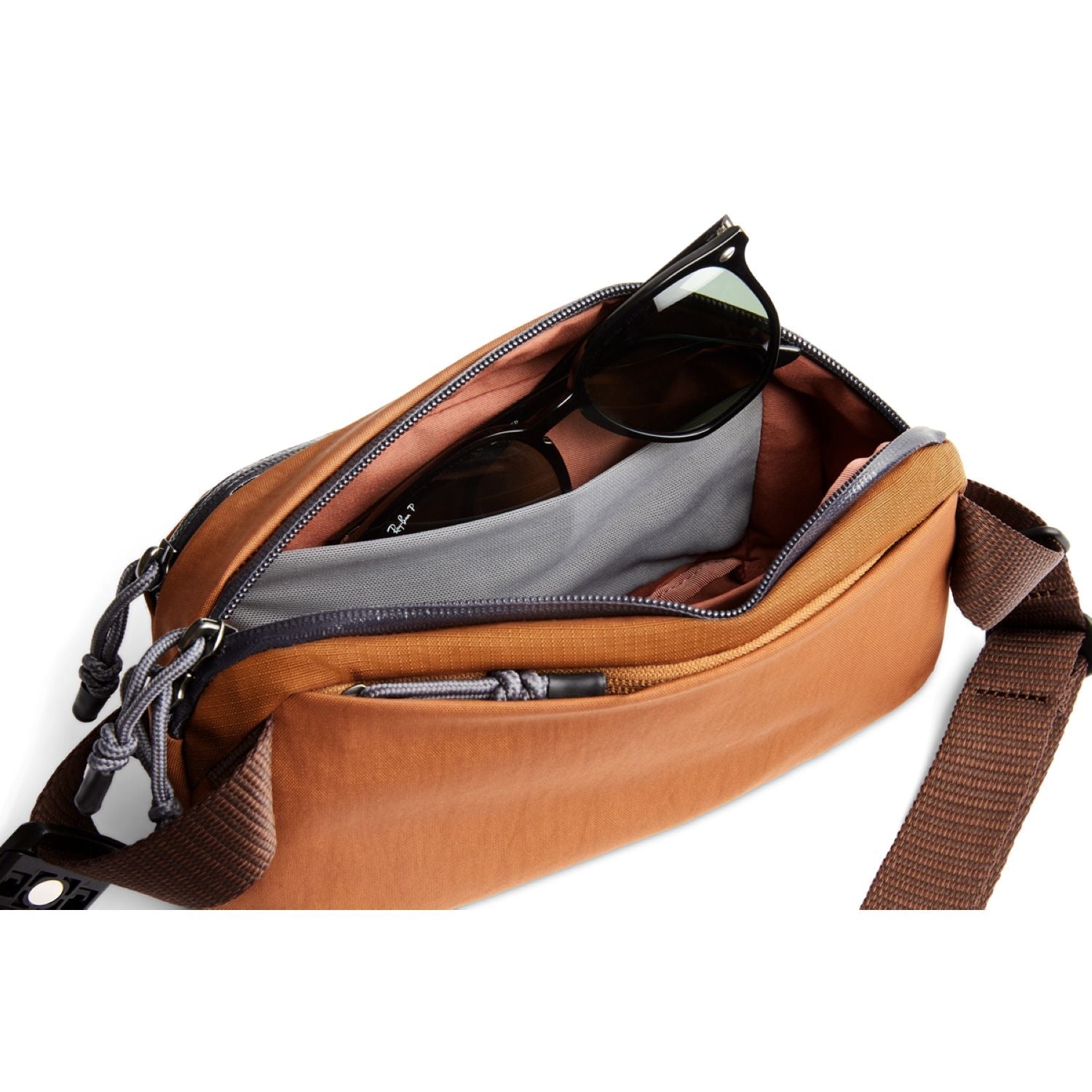 Bellroy Venture Ready Sling 2.5L (SA)