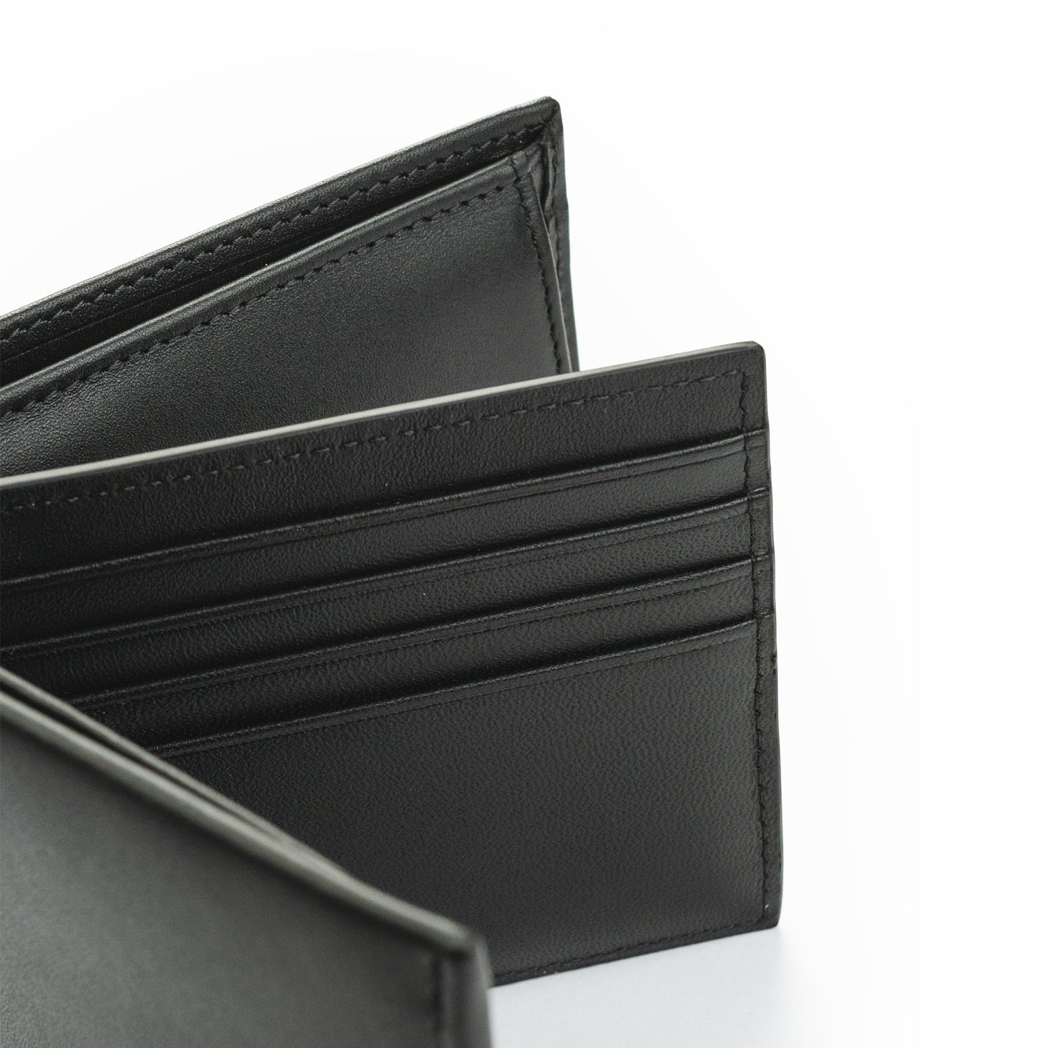 Crossing Sydney Bi-Fold Leather Wallet With Flap And Coin Pouch (SA)