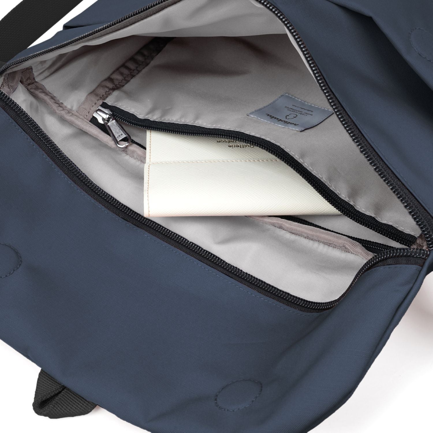 Hellolulu Kasen Shoulder Bag Recycled (SA)