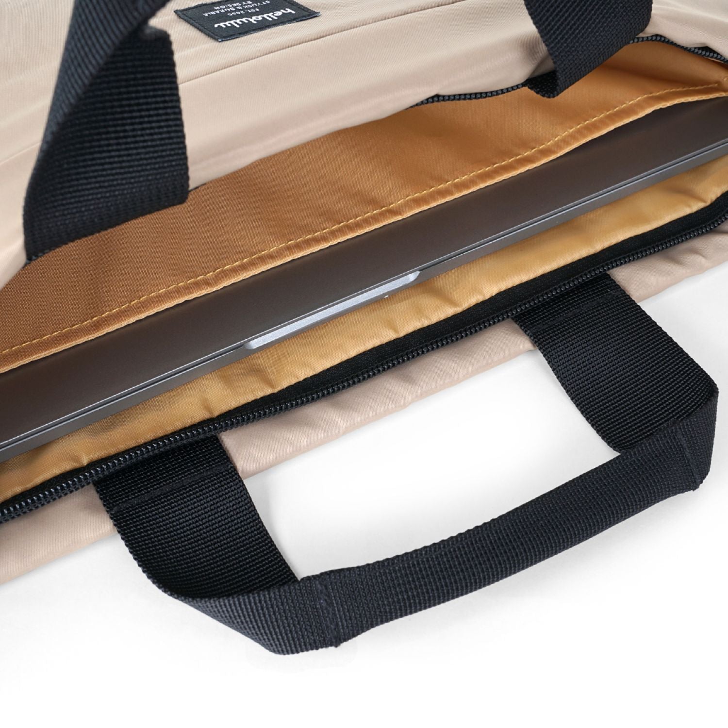 Hellolulu Mira 3-Way Sleeve Case 14" Recycled